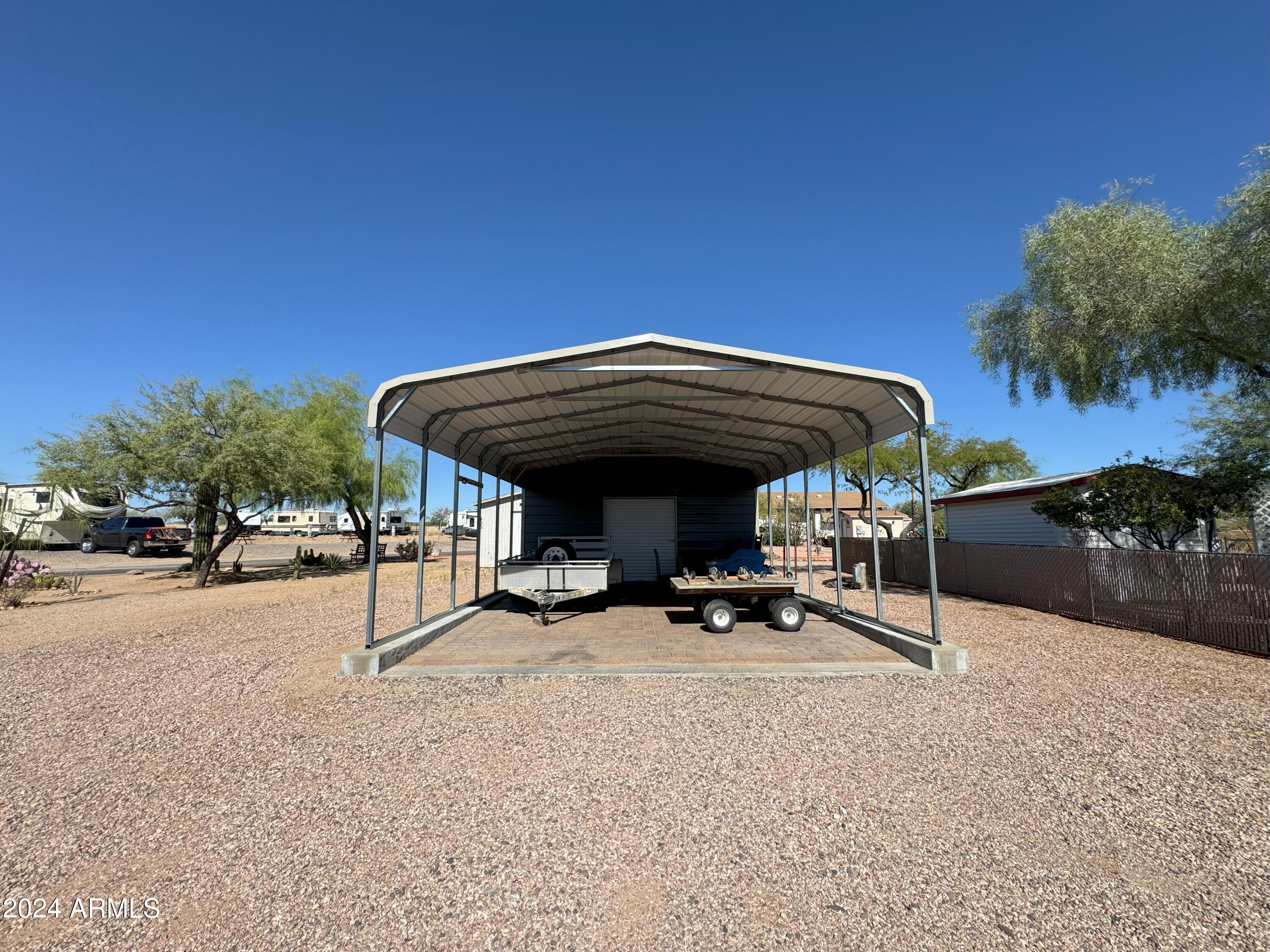 21304 W GOLDEN NUGGET Drive, 423