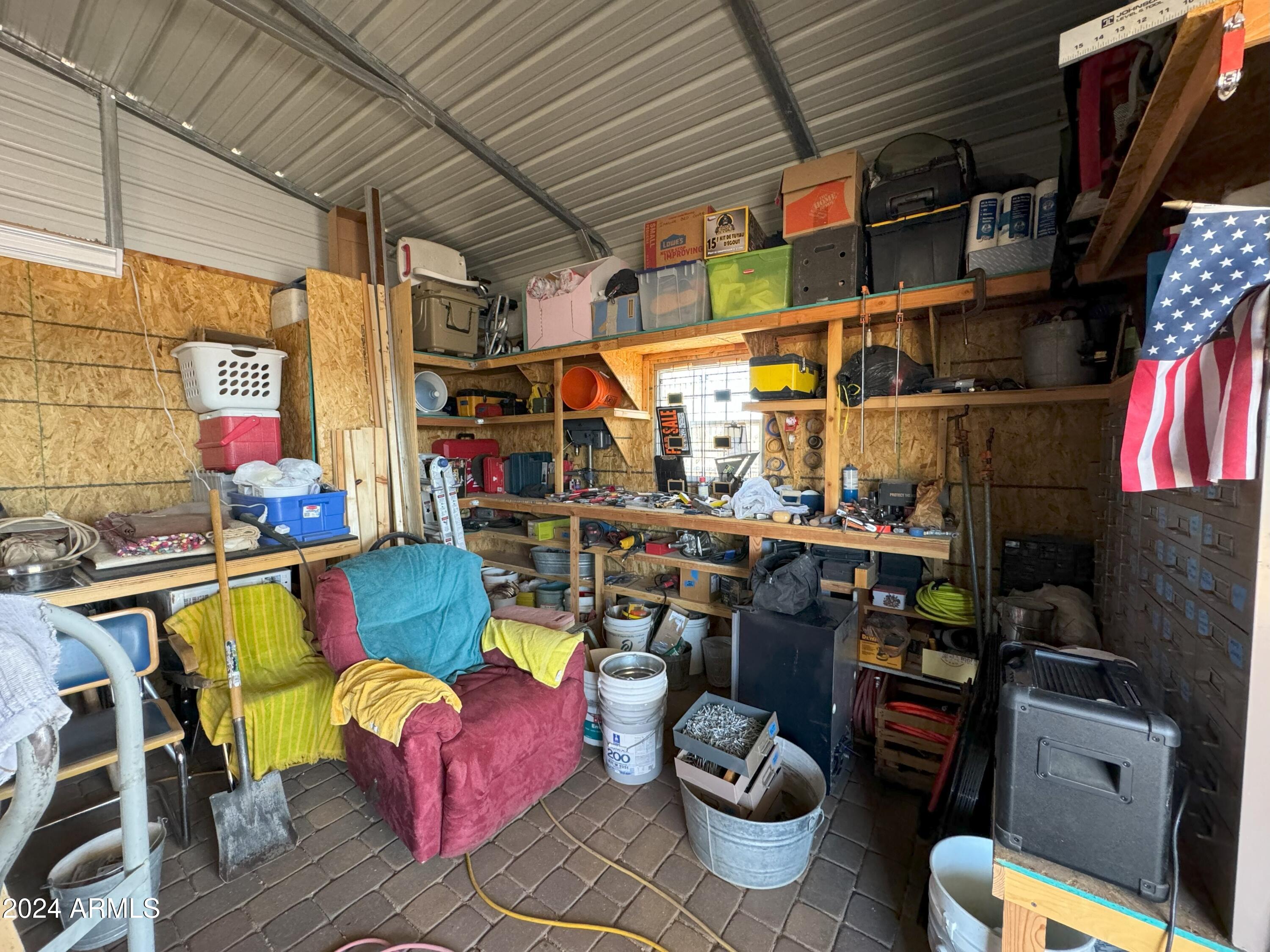 21304 W GOLDEN NUGGET Drive, 423