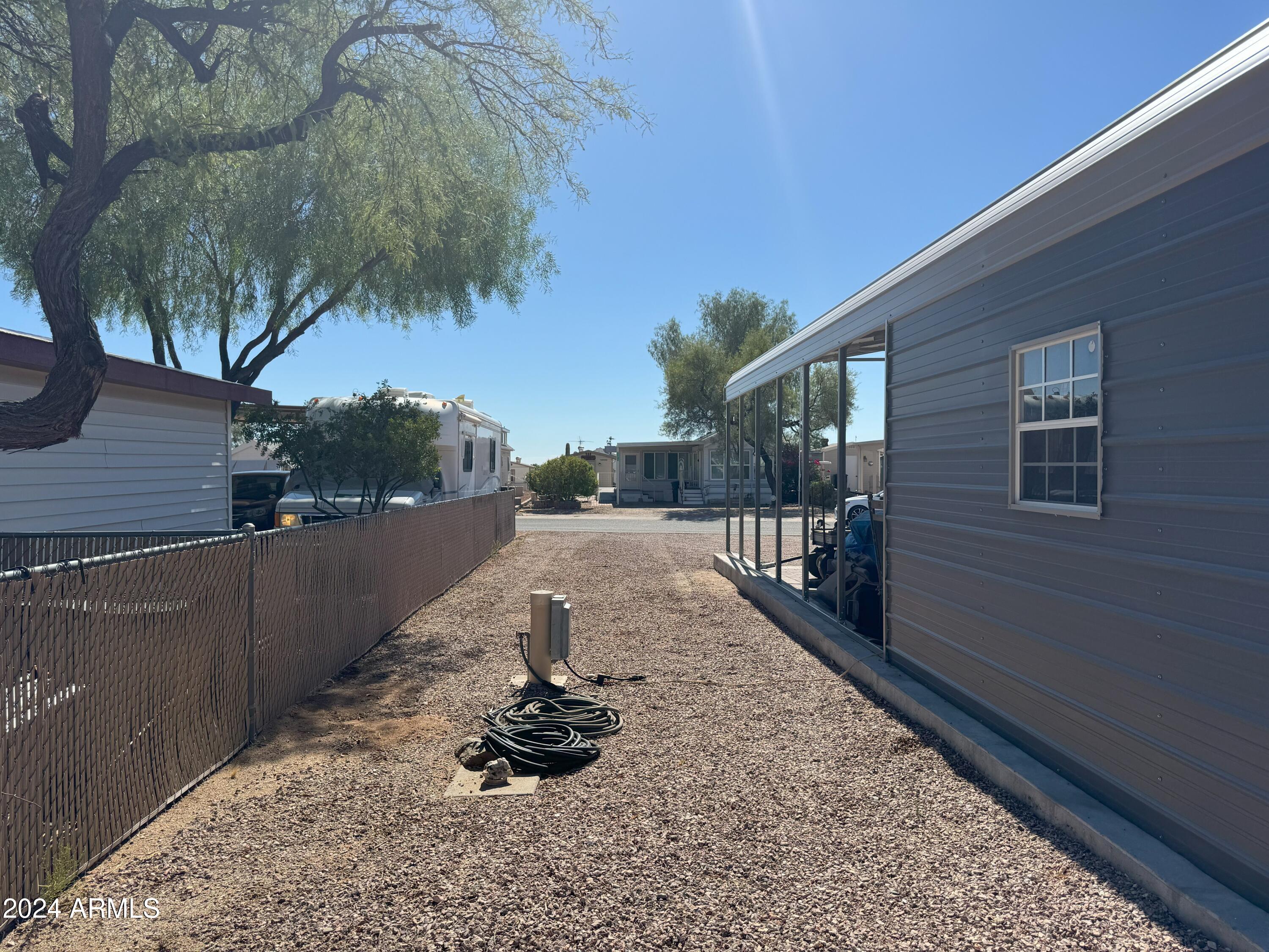 21304 W GOLDEN NUGGET Drive, 423