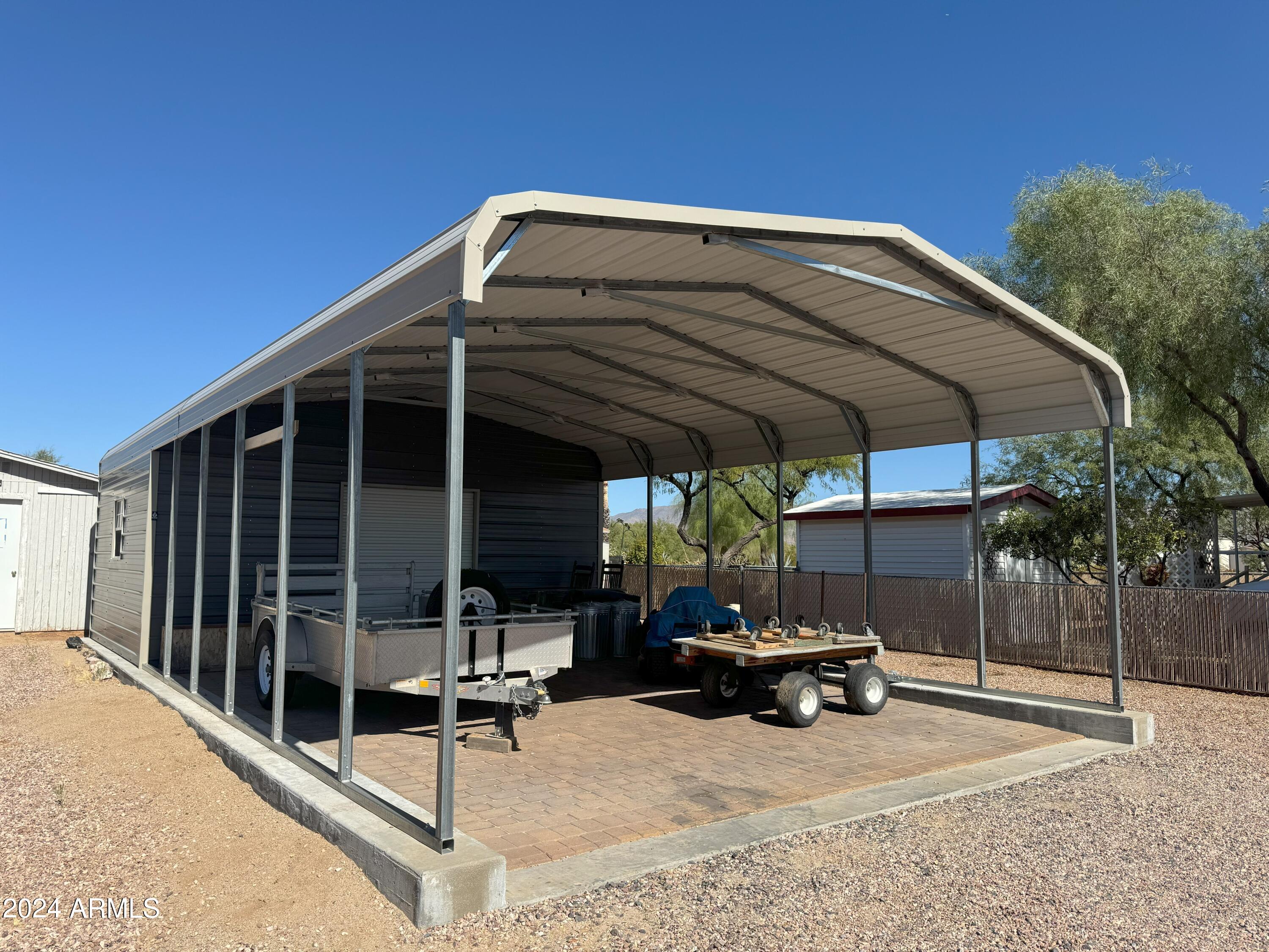 21304 W GOLDEN NUGGET Drive, 423