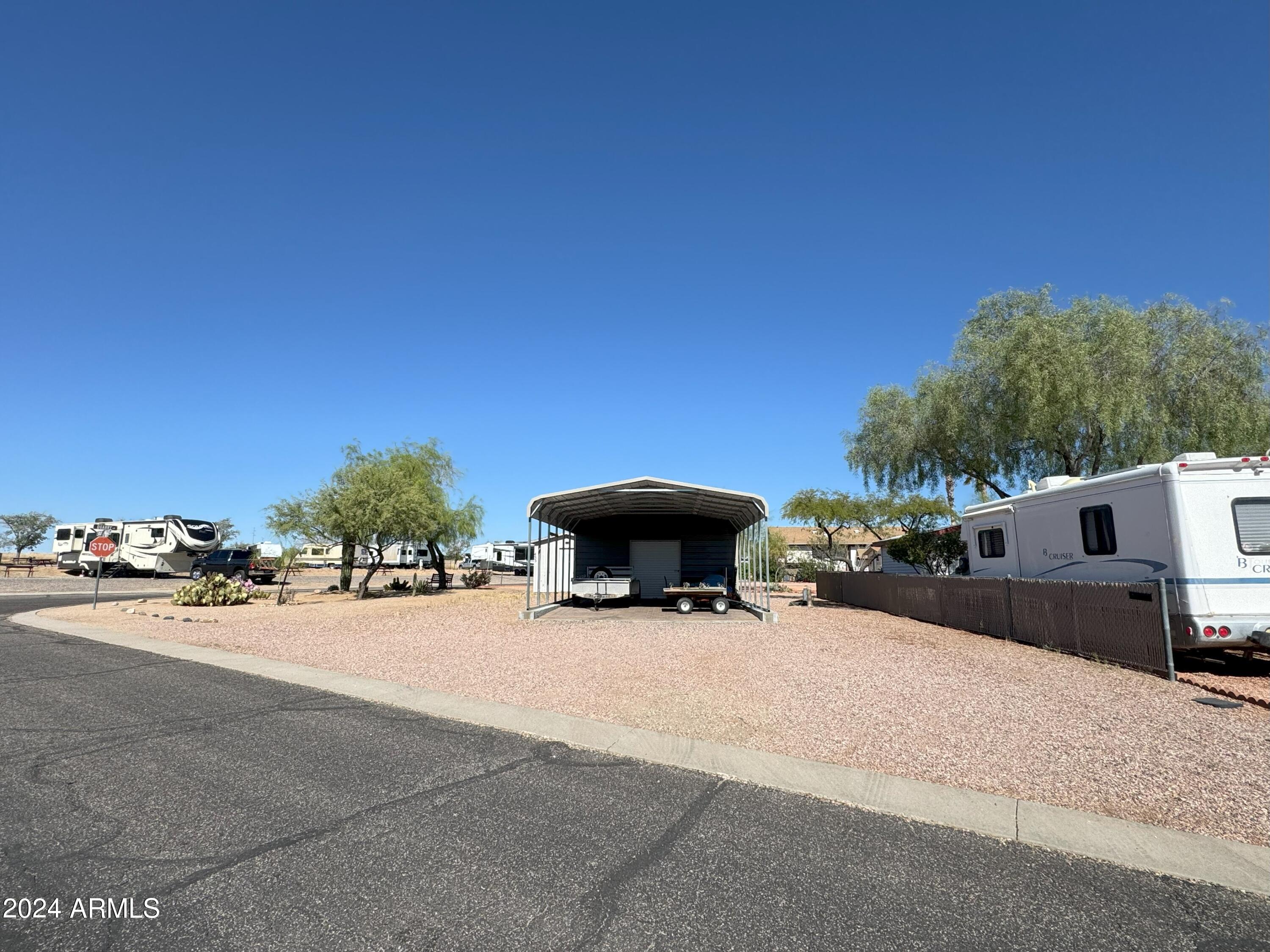 21304 W GOLDEN NUGGET Drive, 423