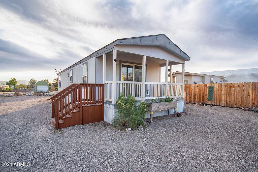 40427 DAKOTA Place