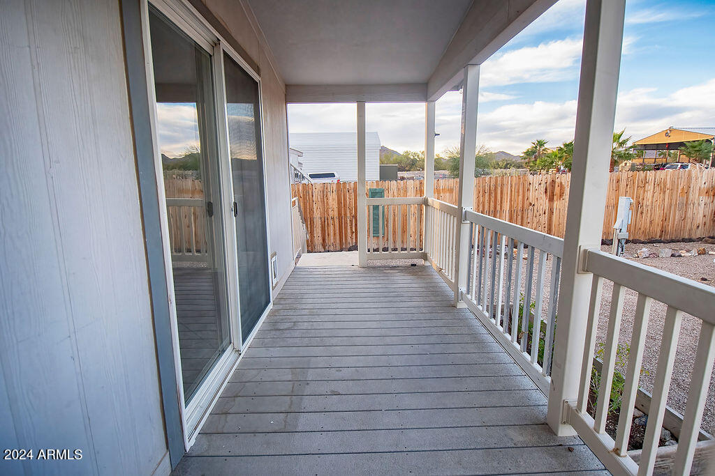 40427 DAKOTA Place