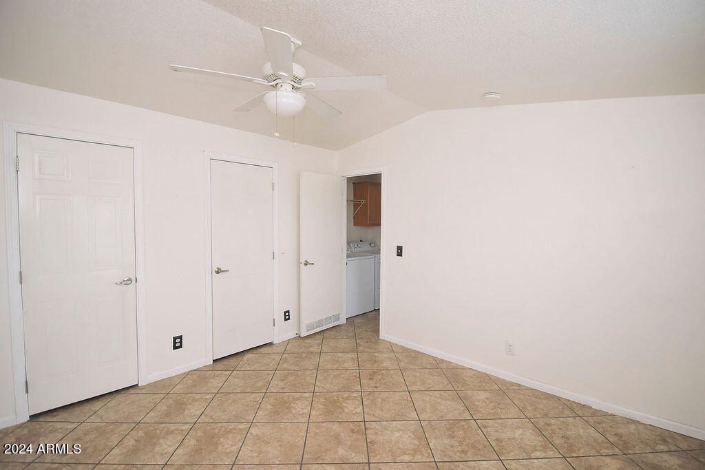 40427 DAKOTA Place