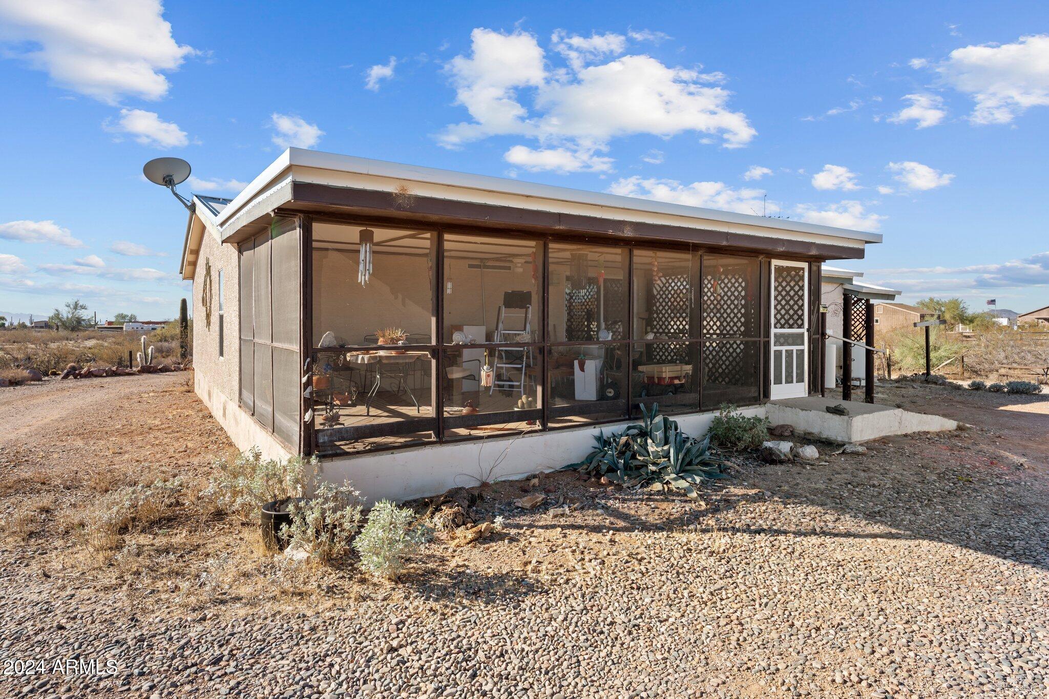 25340 W ADAMANDA Drive