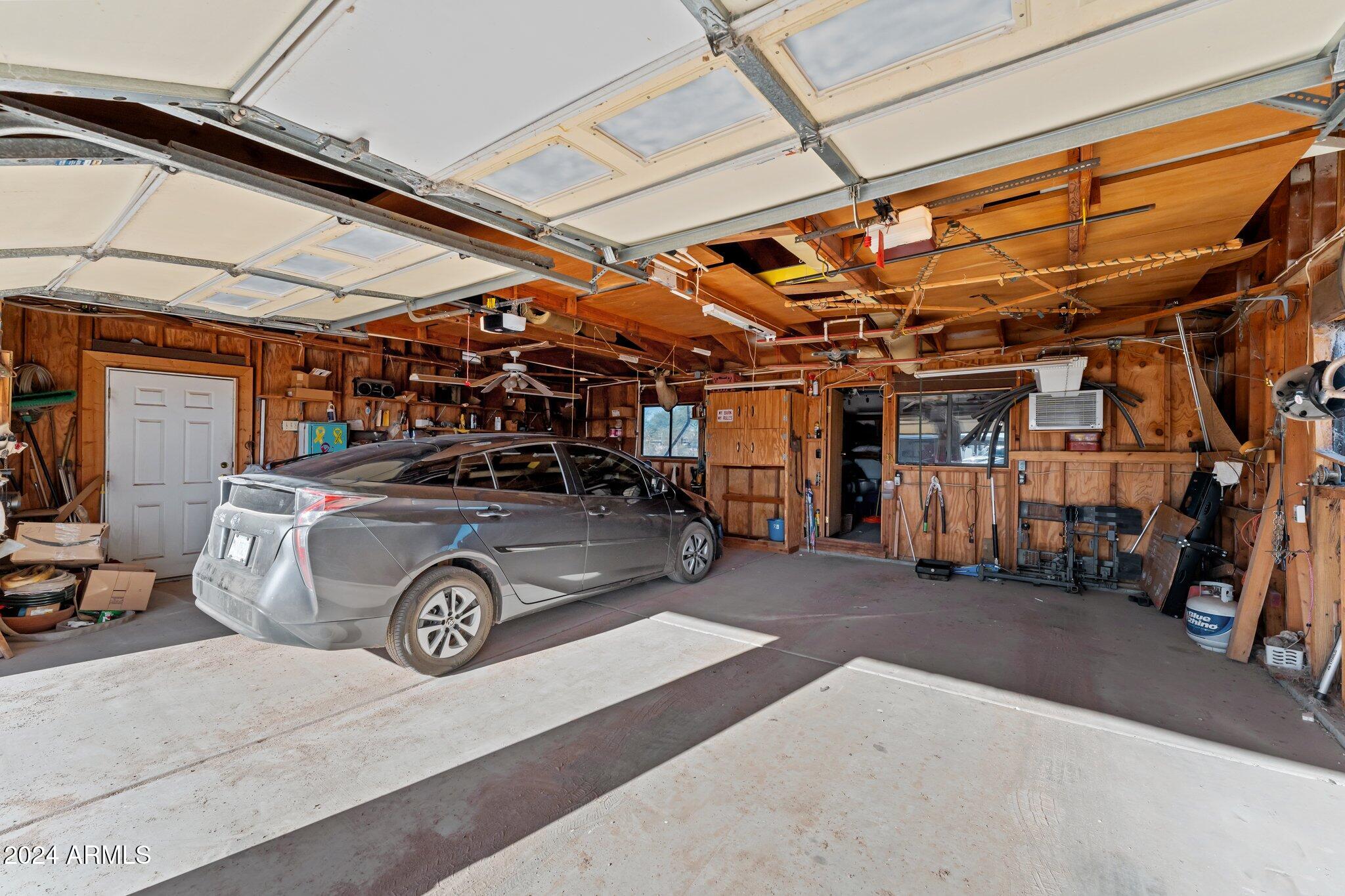 25340 W ADAMANDA Drive