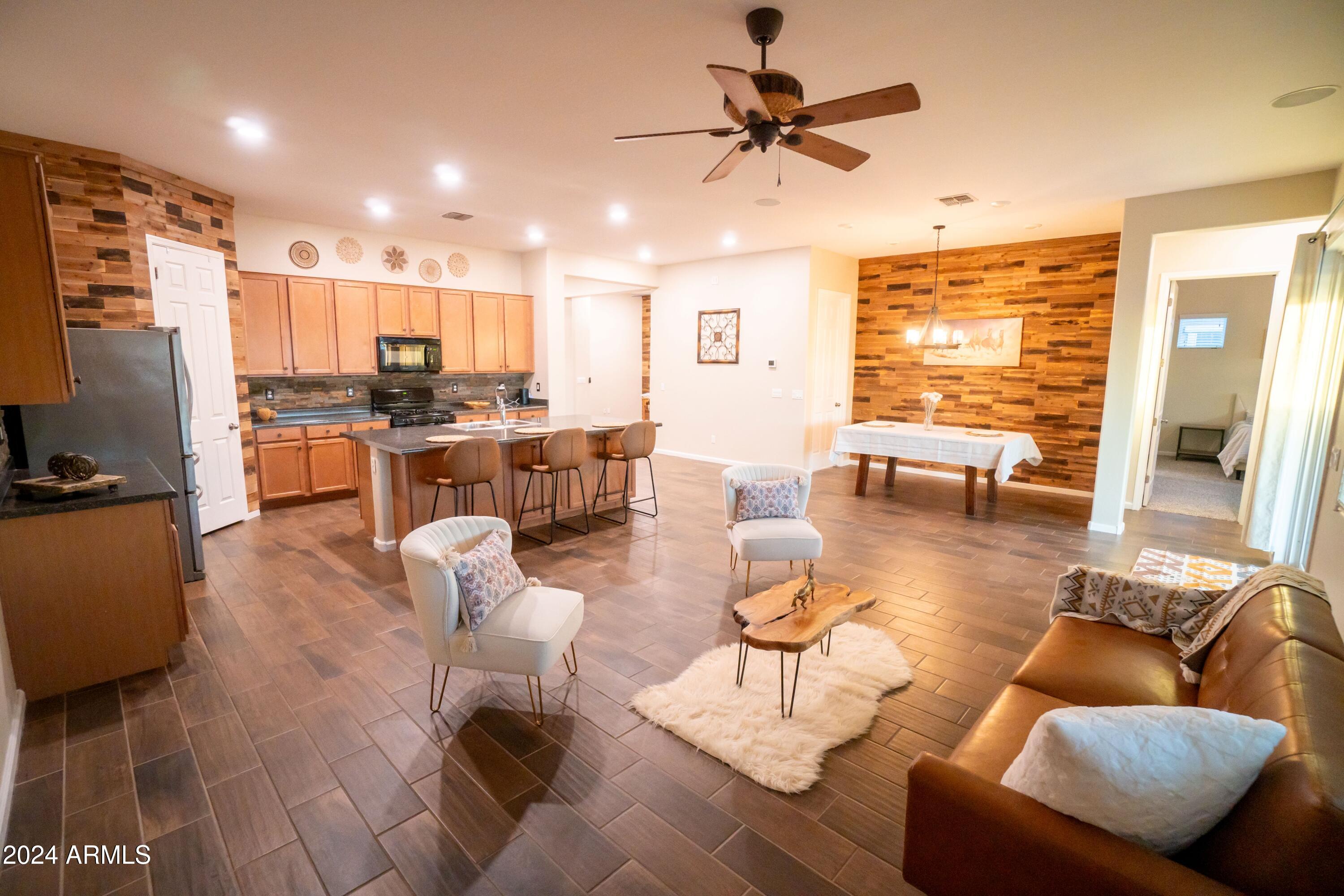 13119 W AVENIDA DEL REY