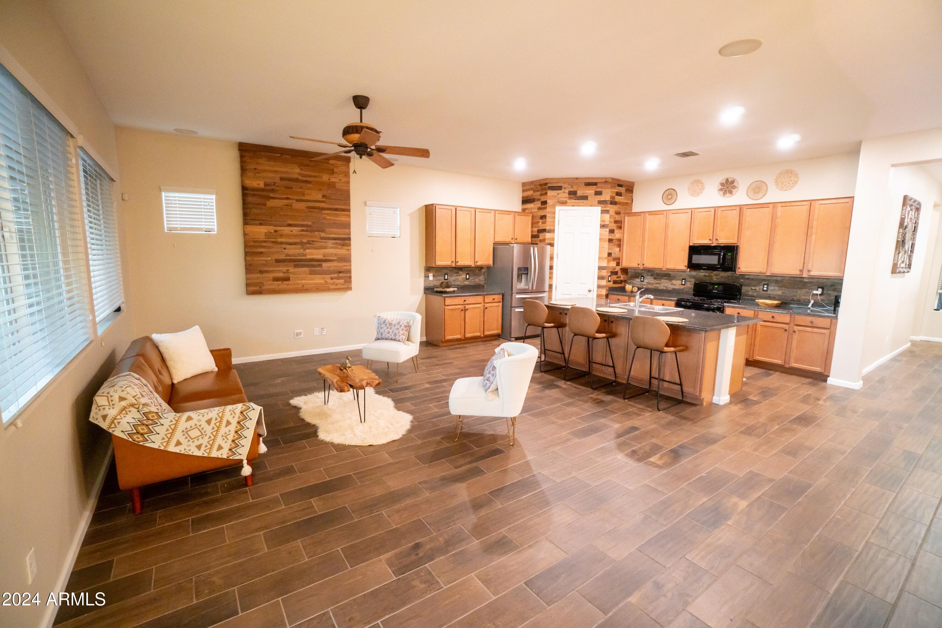 13119 W AVENIDA DEL REY