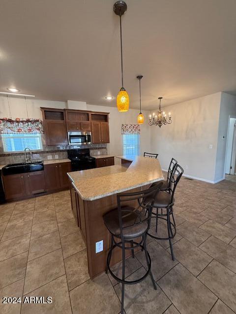2000 S Apache Road 27