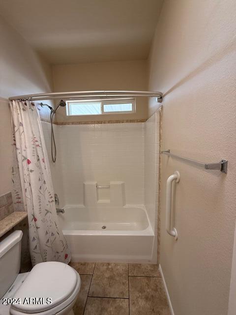 2000 S Apache Road 27