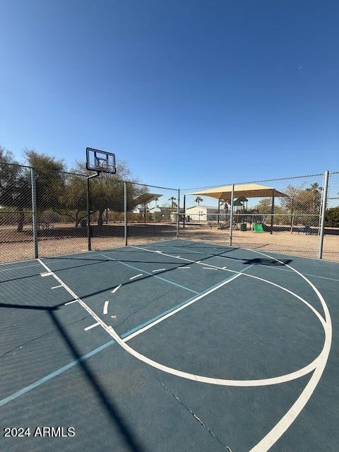 2000 S Apache Road 27