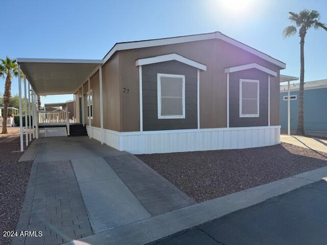 2000 S Apache Road 27
