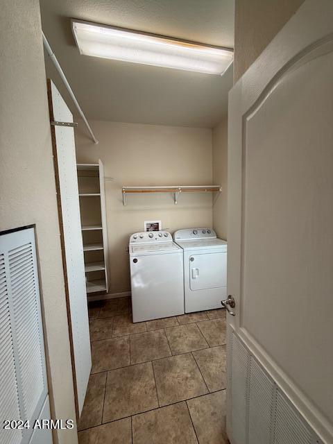 2000 S Apache Road 27