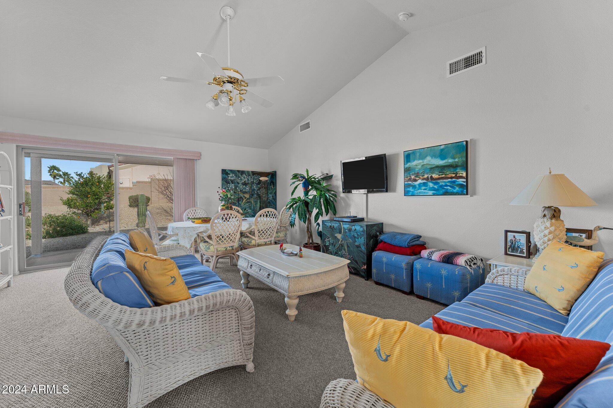 250 COTTONWOOD Lane