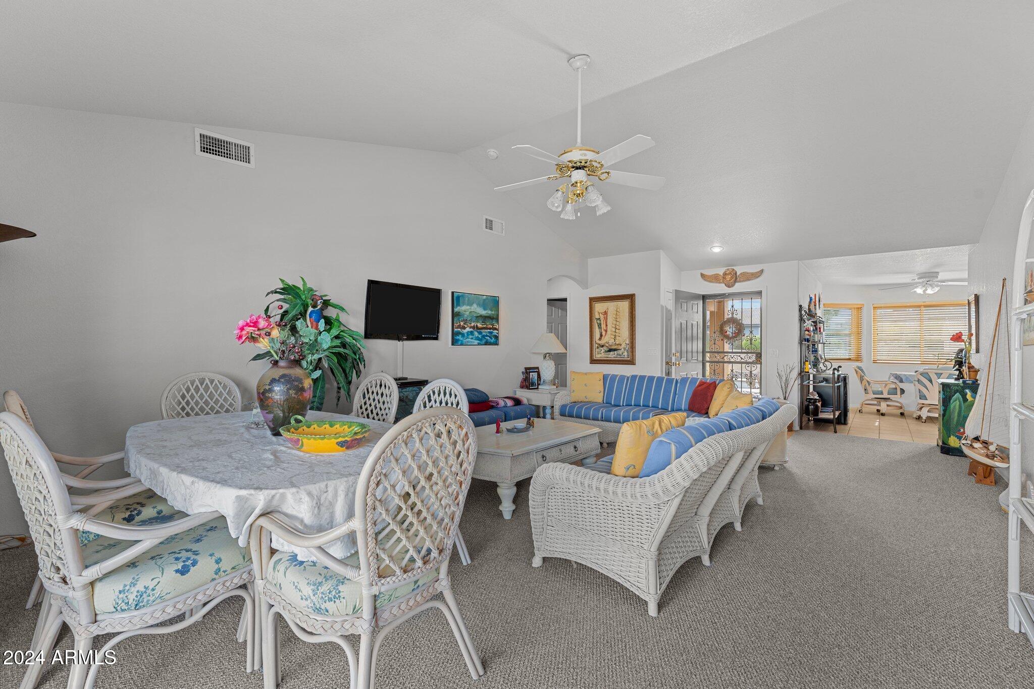 250 COTTONWOOD Lane