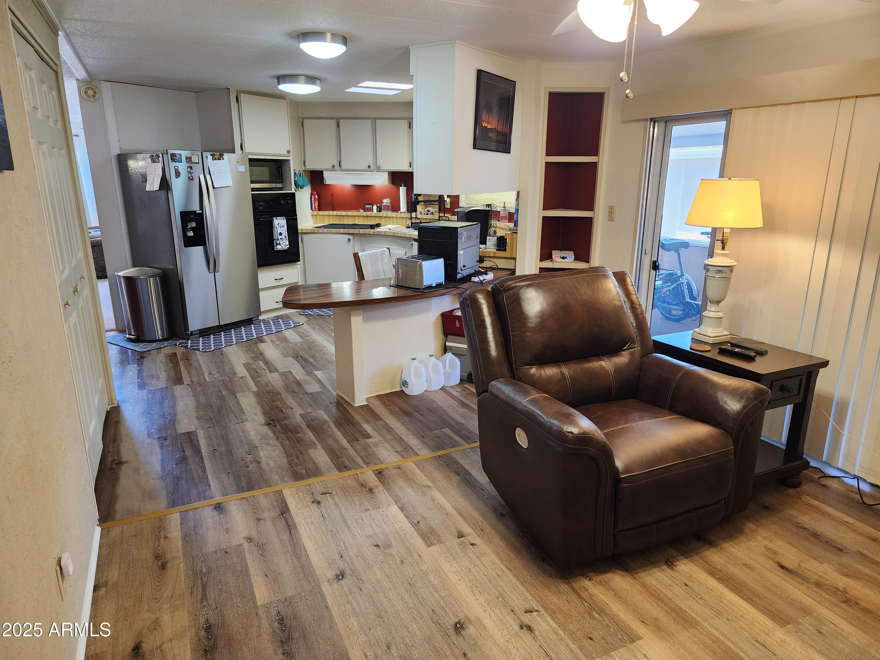 2501 W Wickenburg Way Unit: 40