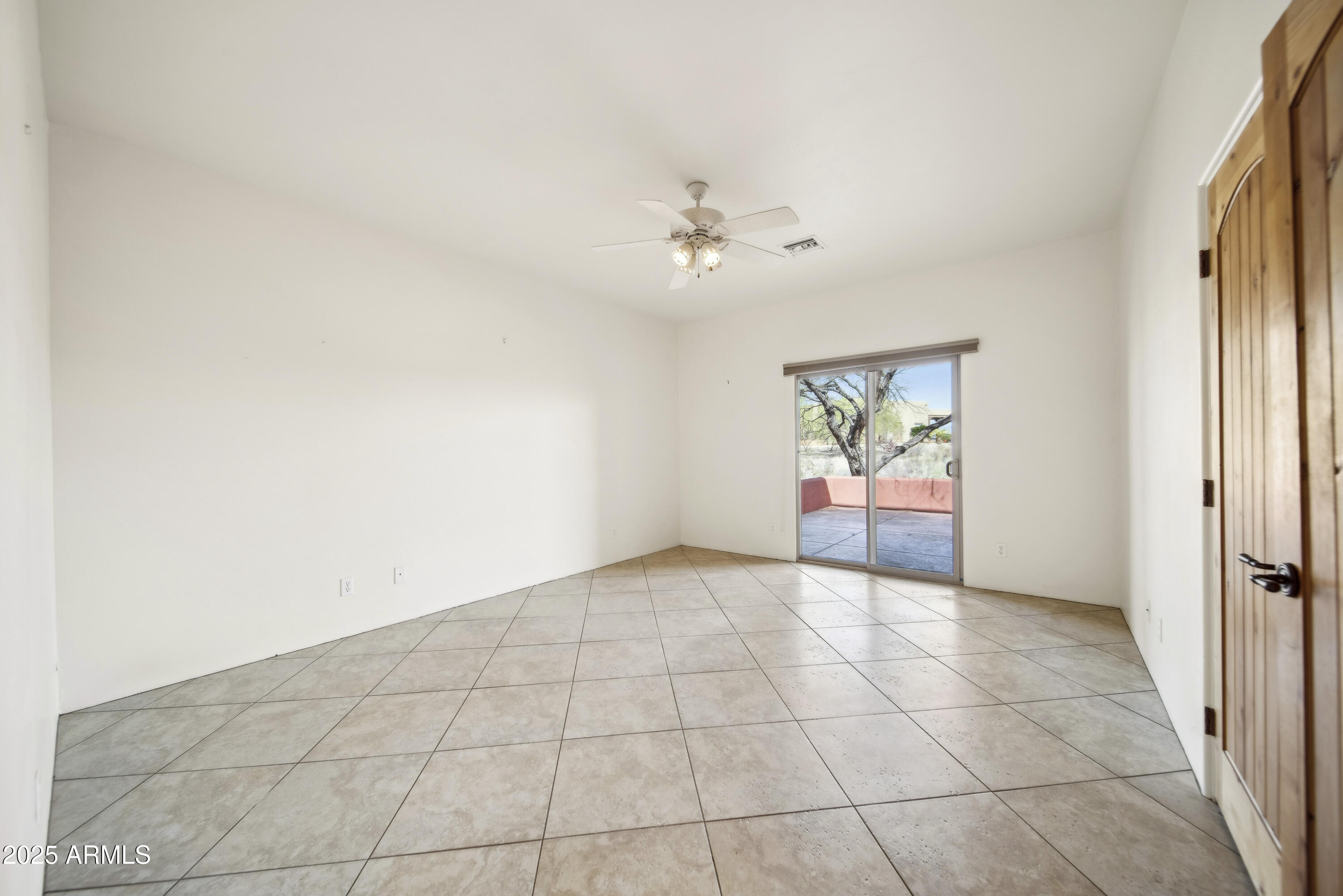 55823 N 329th Drive