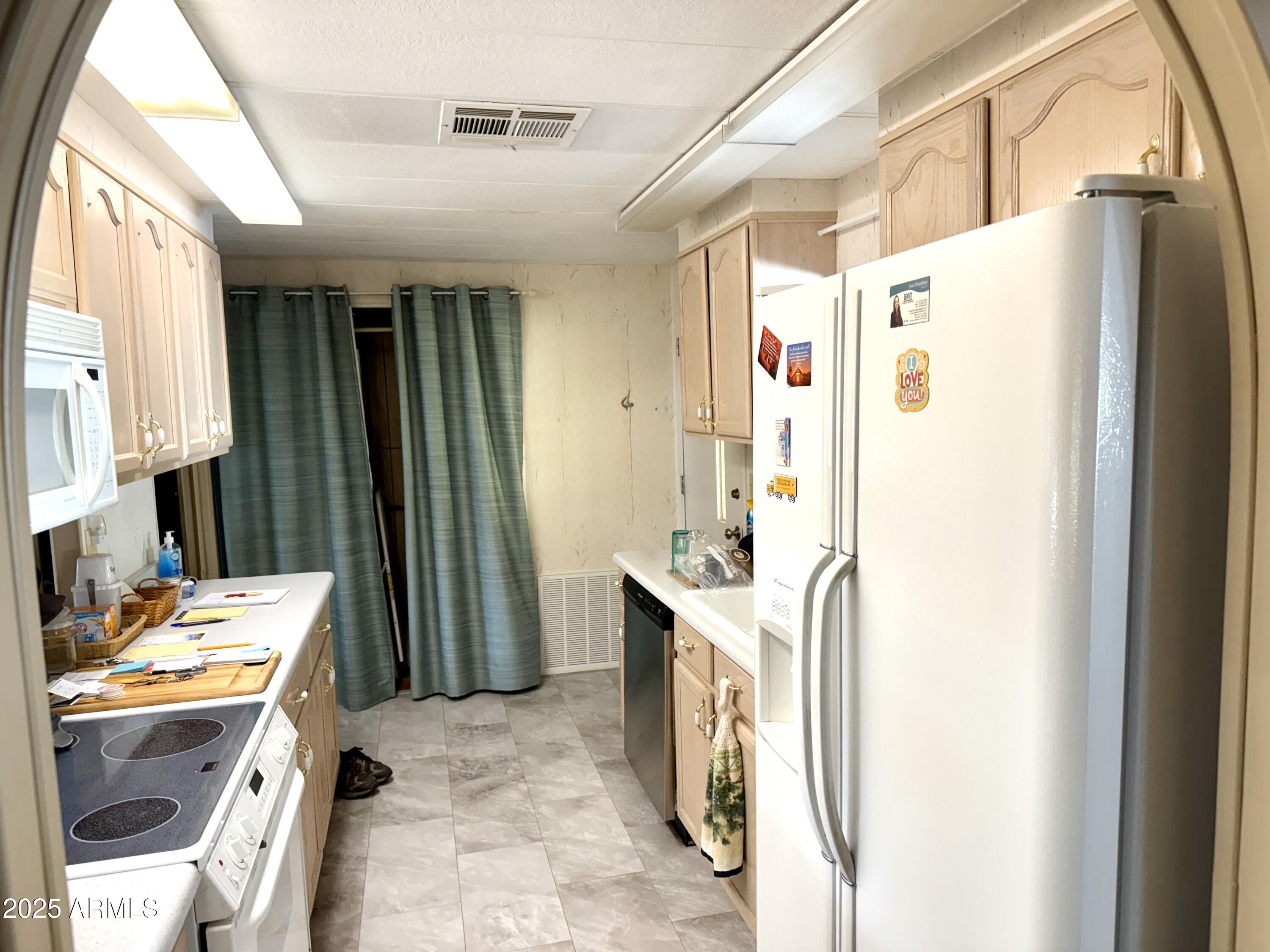 2501 W Wickenburg Way Unit: 68