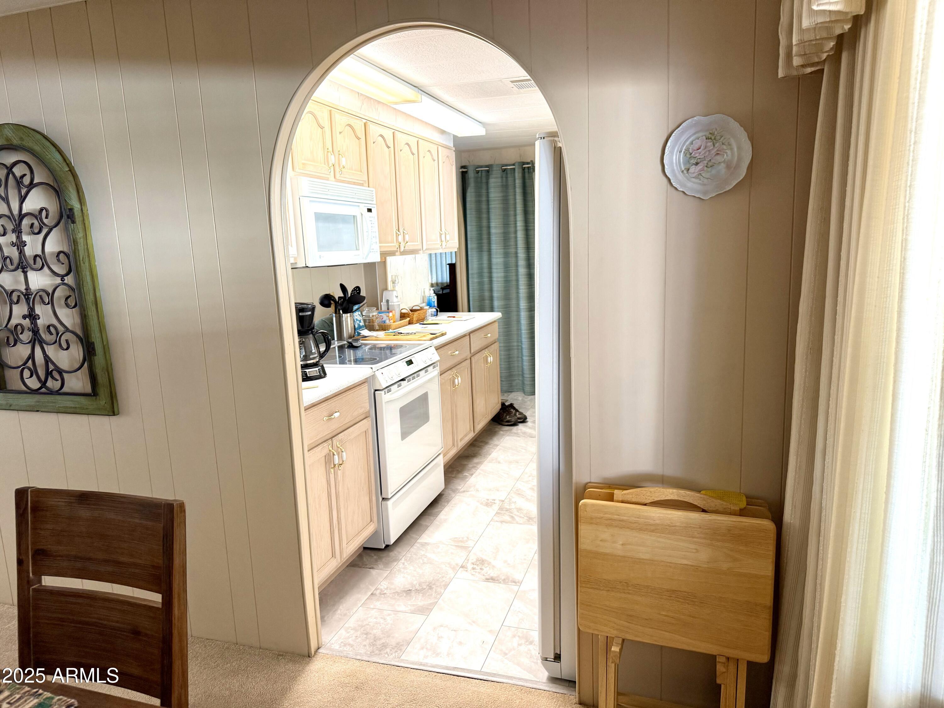 2501 W Wickenburg Way Unit: 68