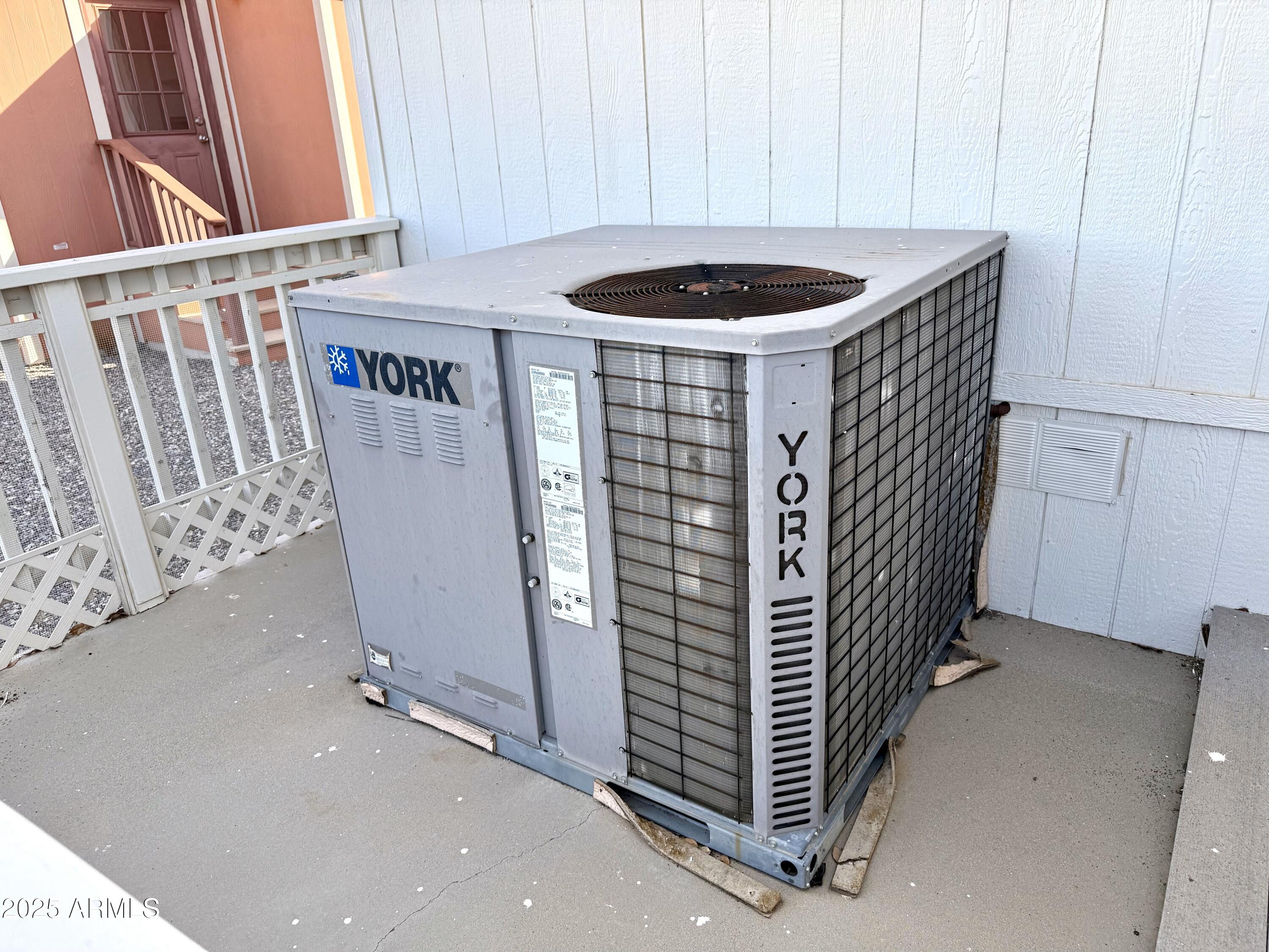 2501 W Wickenburg Way Unit: 175