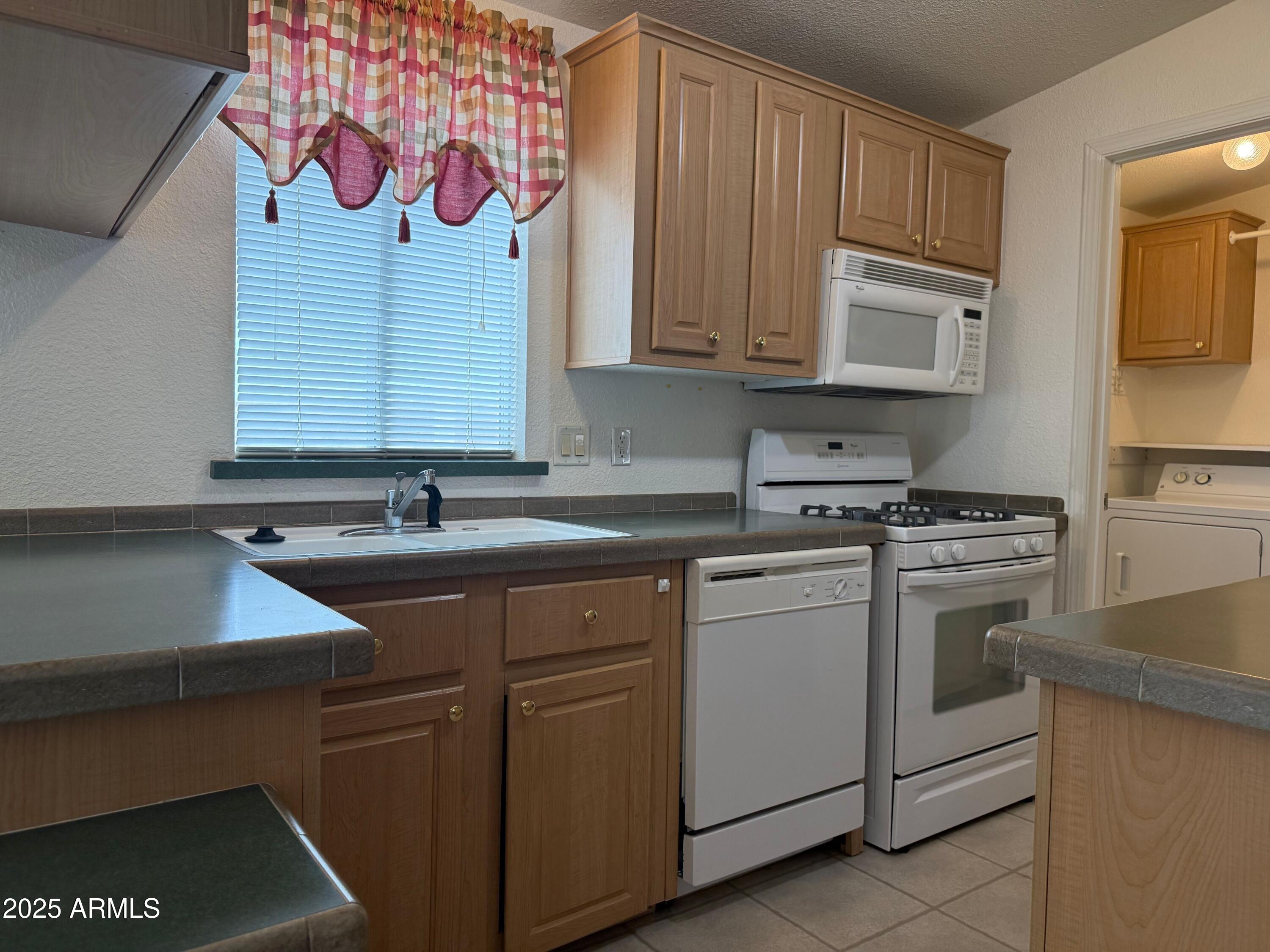 2501 W Wickenburg Way Unit: 175
