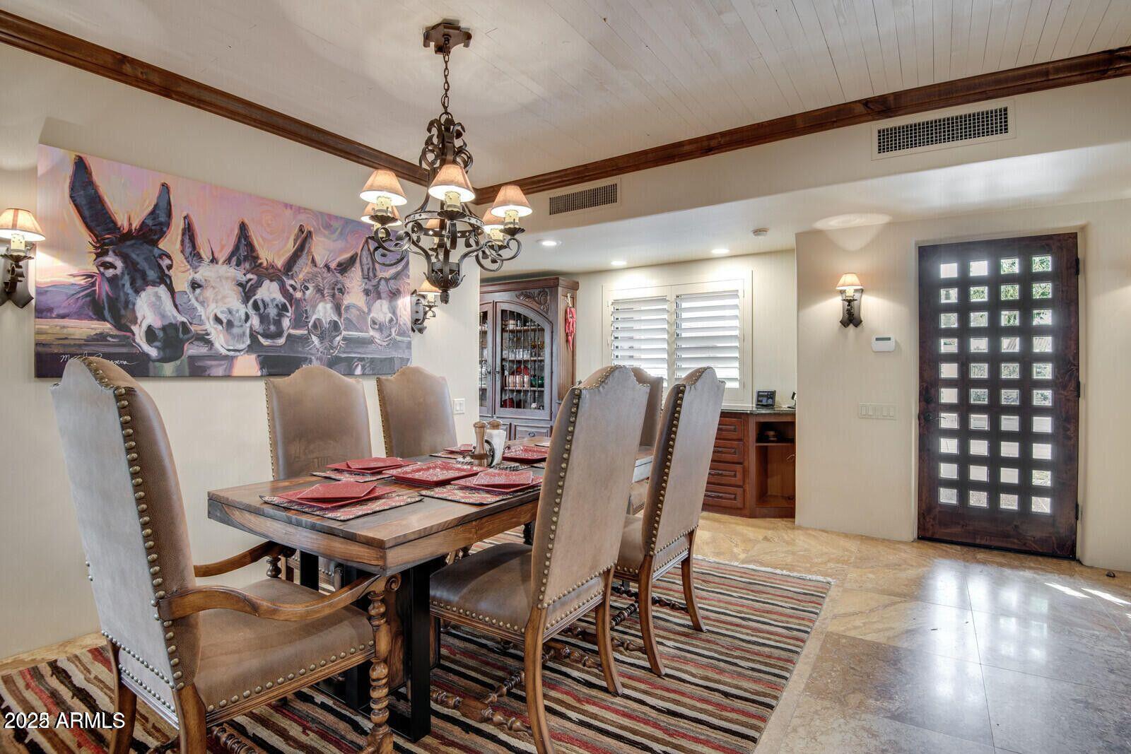 1489 THRASHER Lane