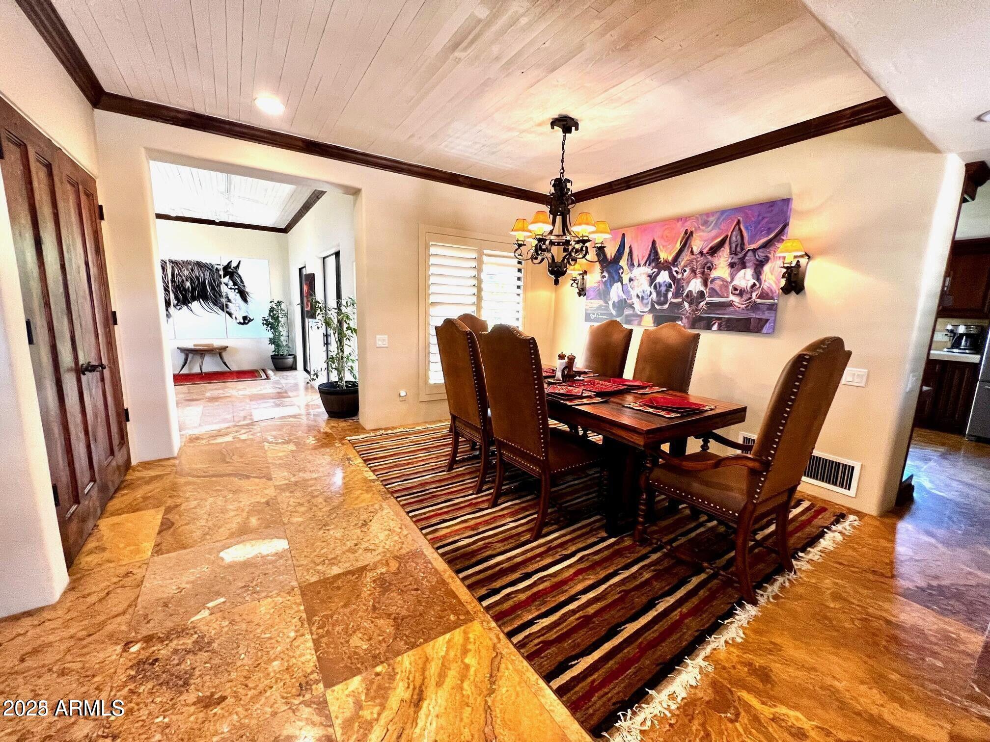 1489 THRASHER Lane