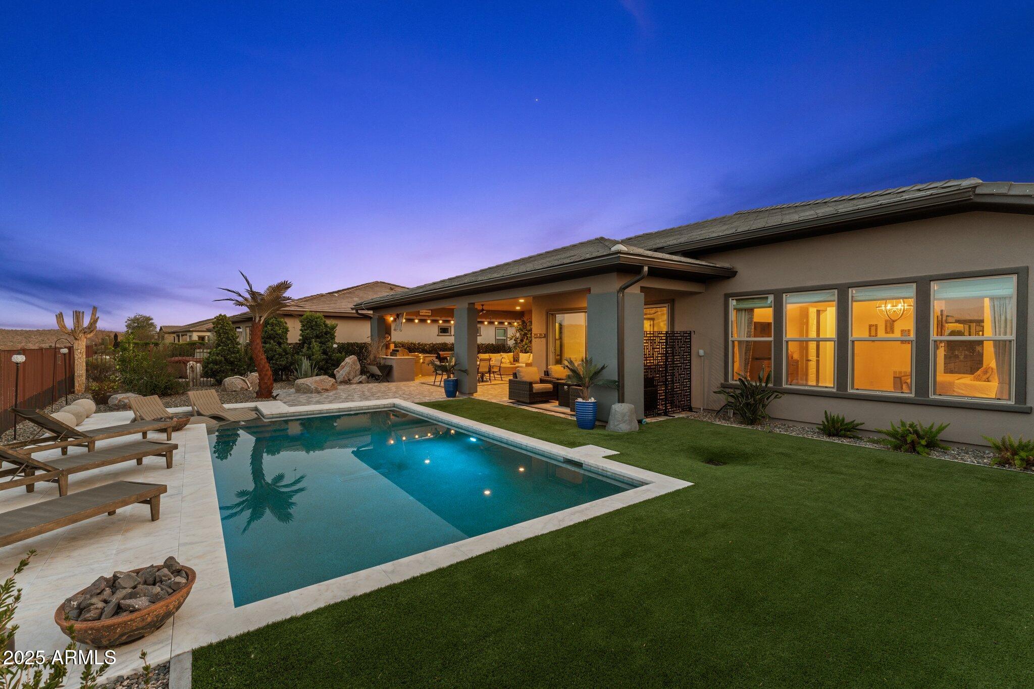 3254 BUCKAROO Court