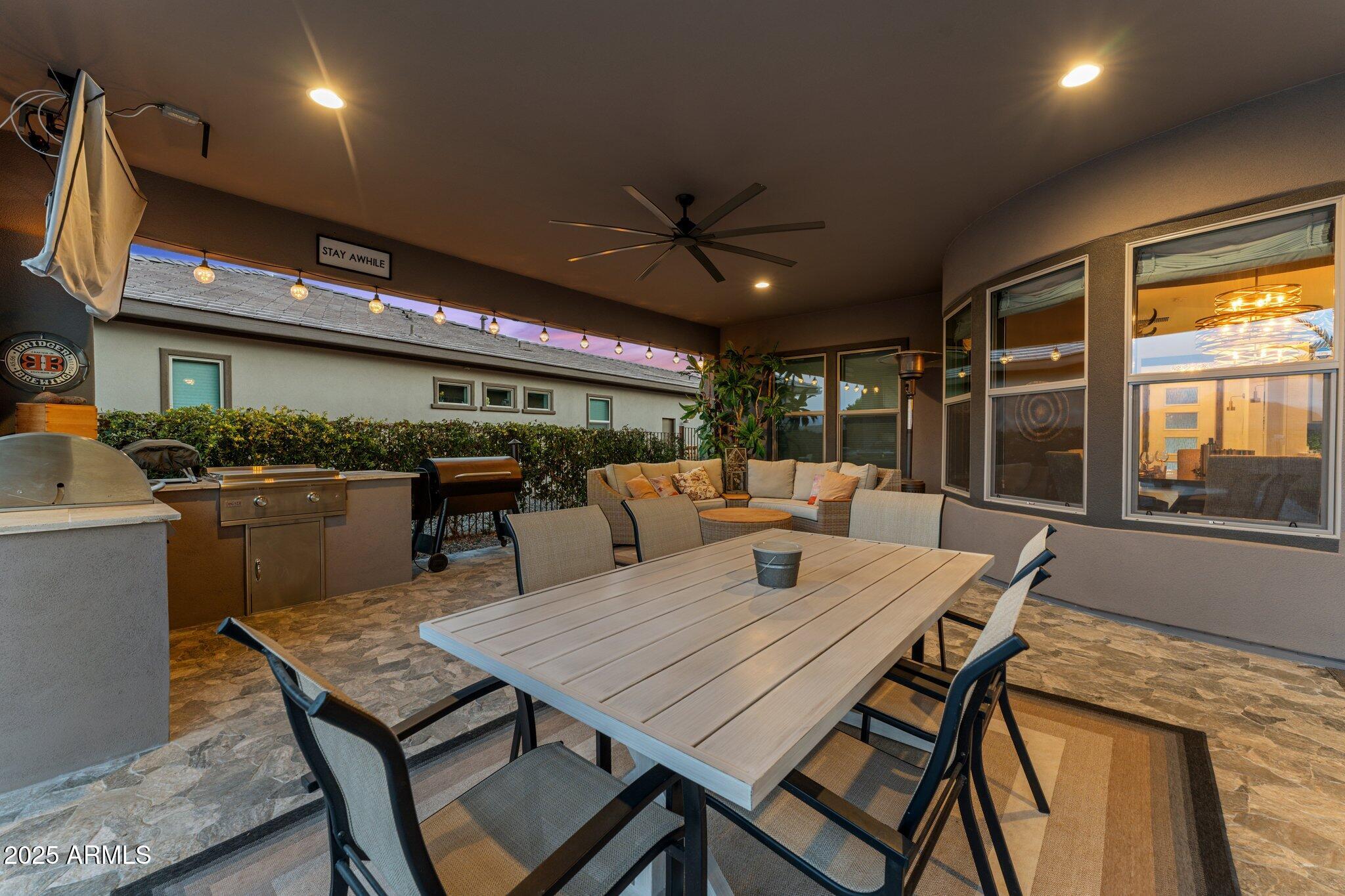 3254 BUCKAROO Court