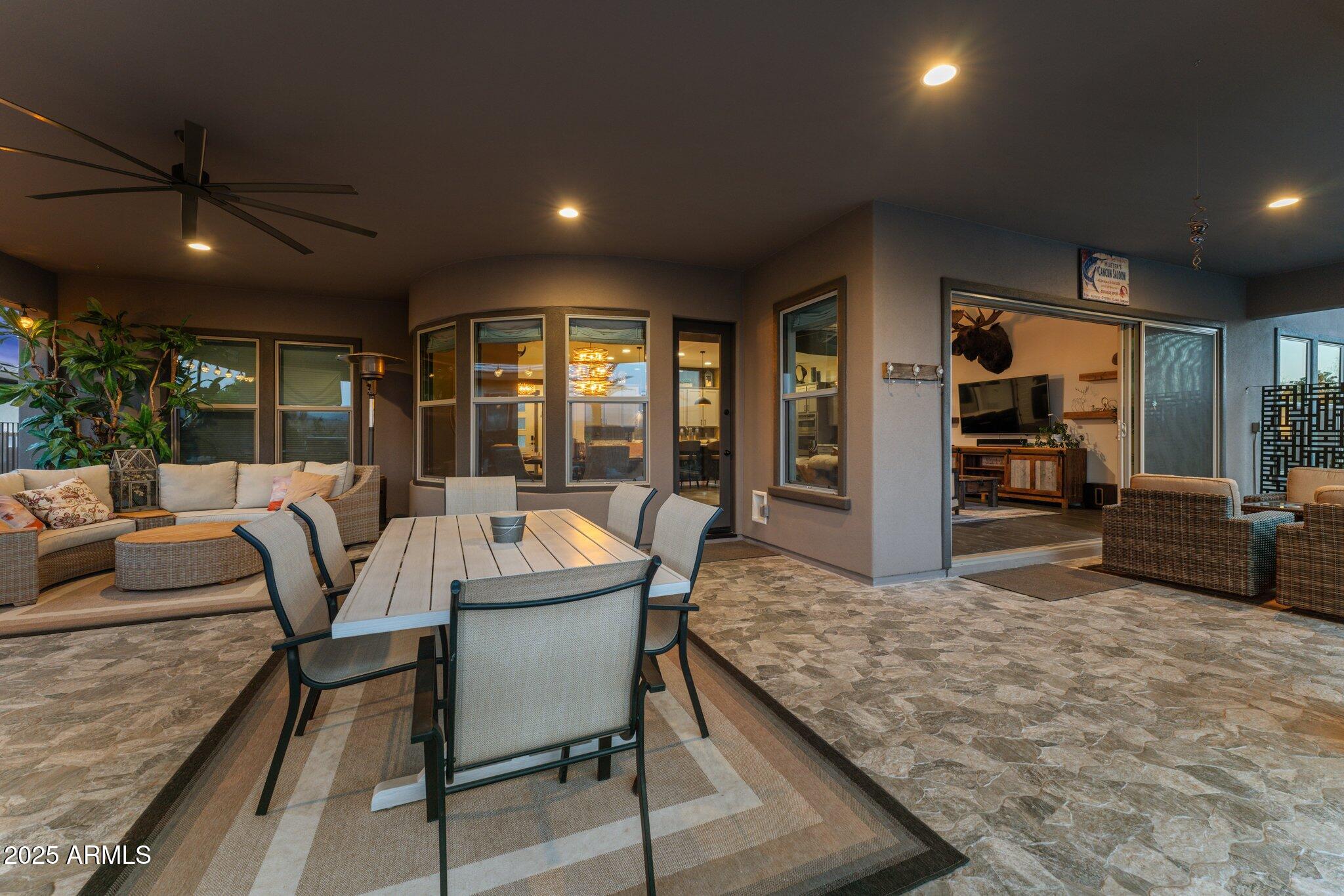 3254 BUCKAROO Court