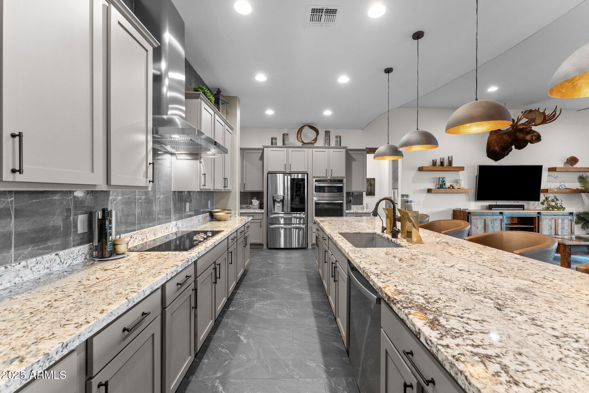 3254 BUCKAROO Court