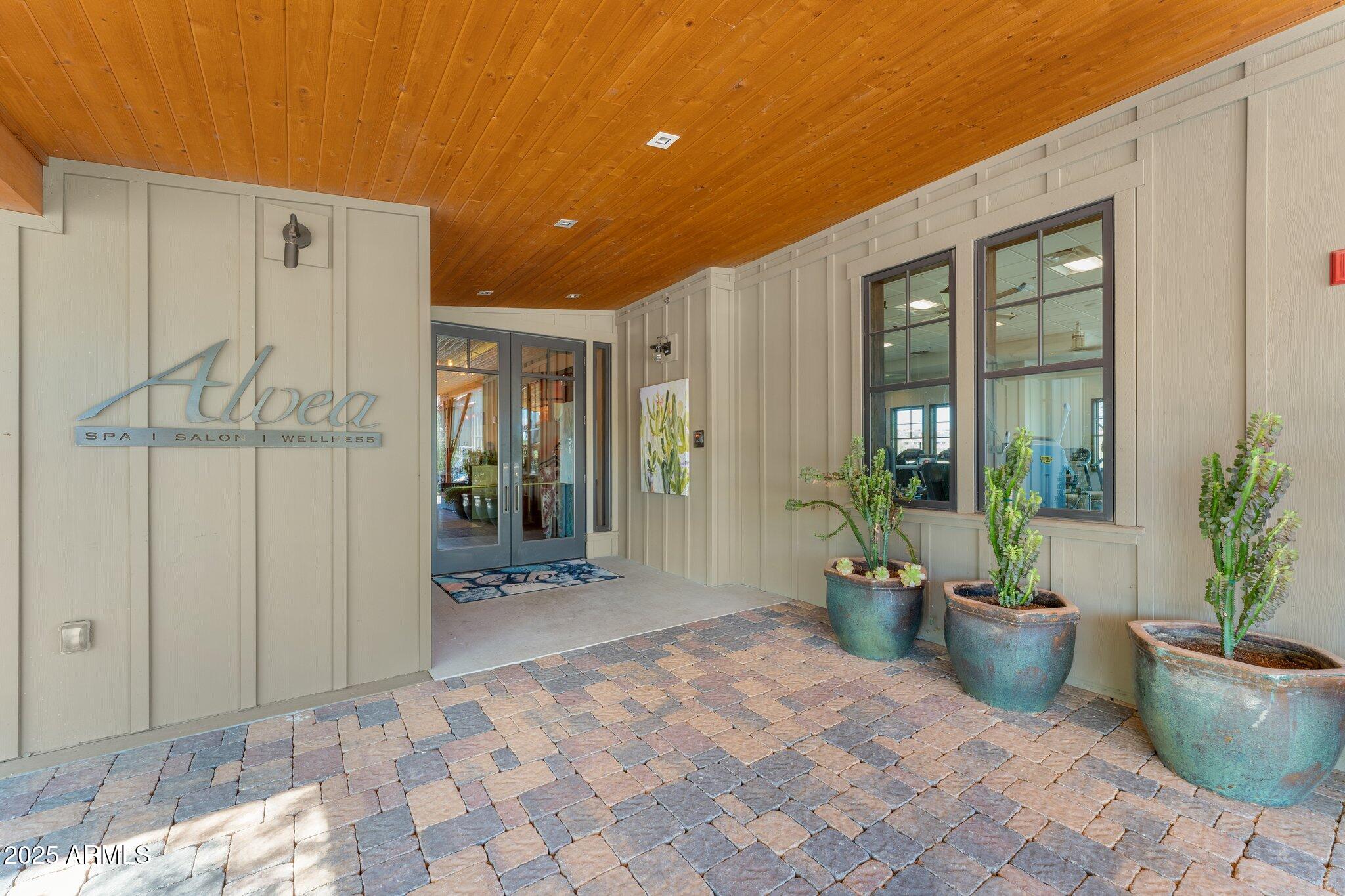 3254 BUCKAROO Court