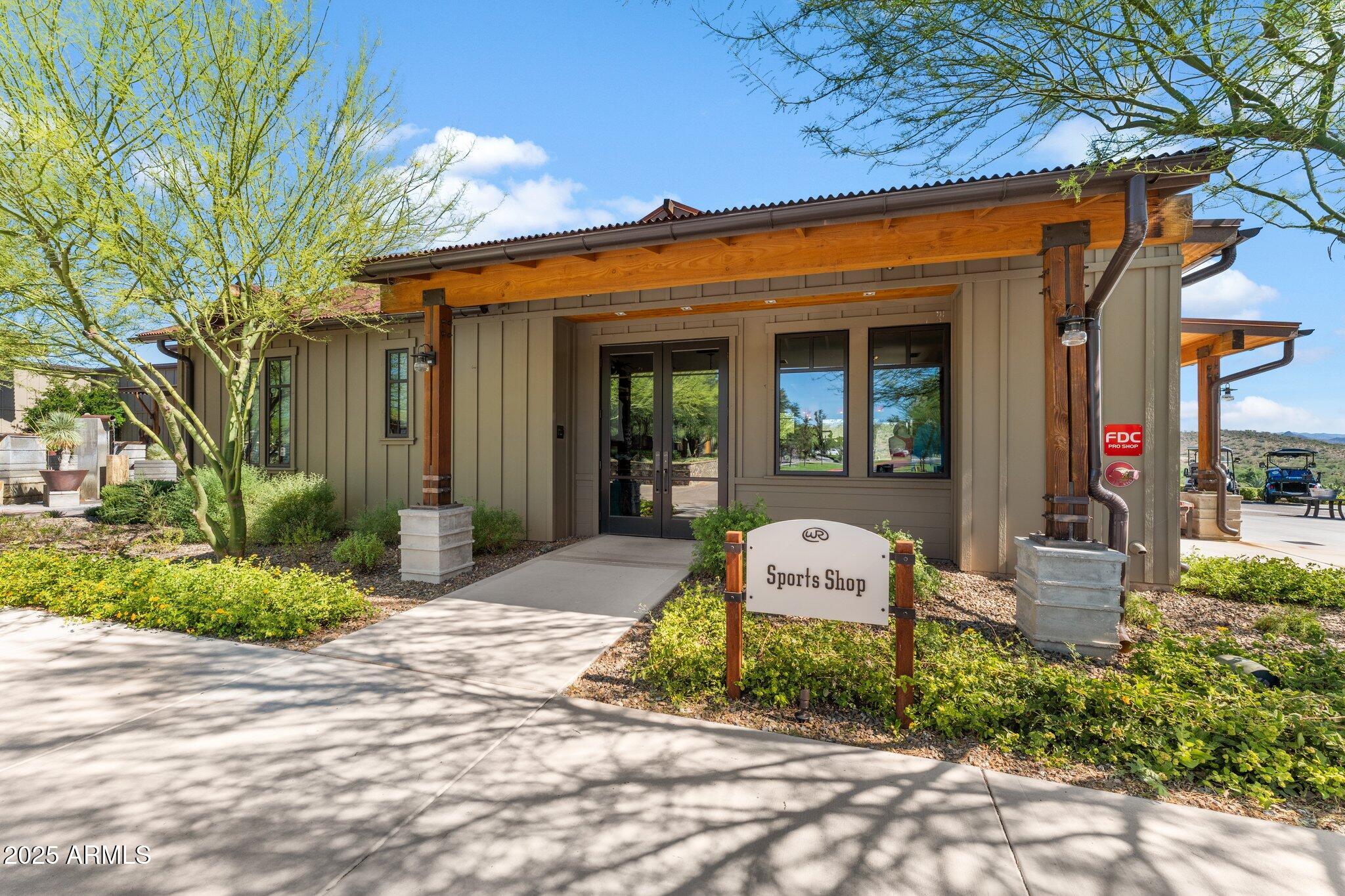 3254 BUCKAROO Court