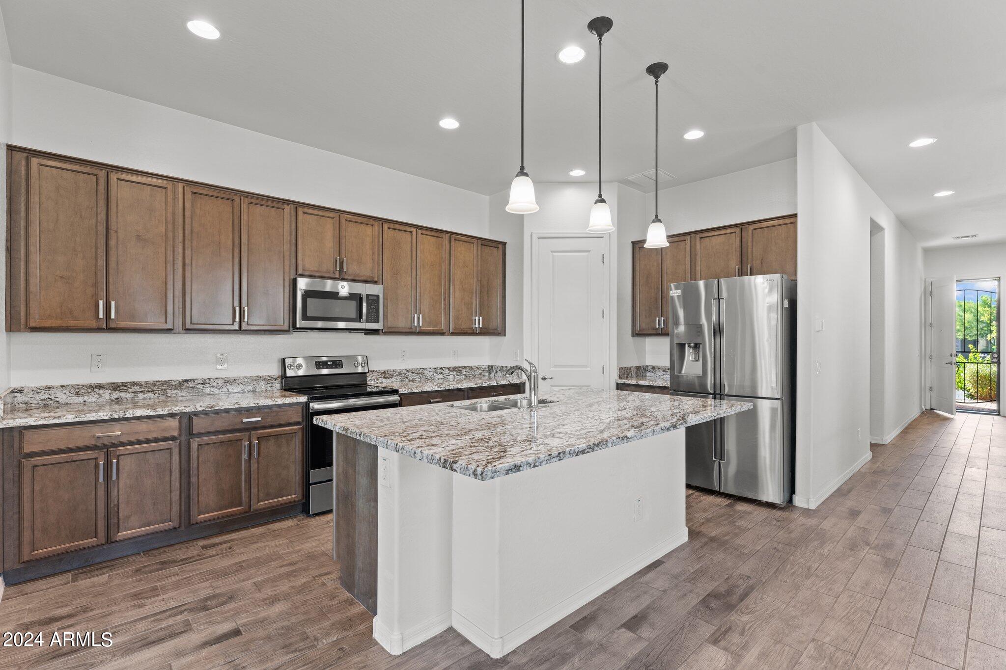 4274 Sawbuck Way