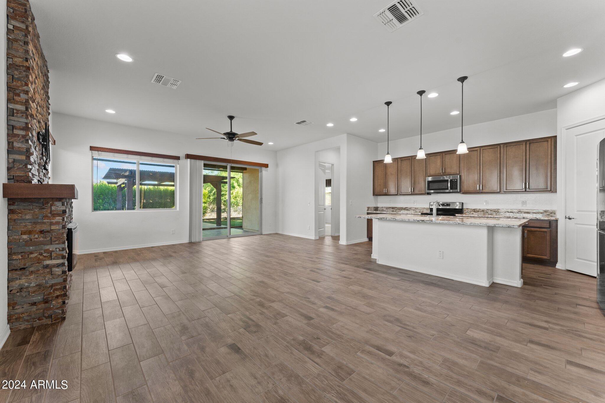 4274 Sawbuck Way