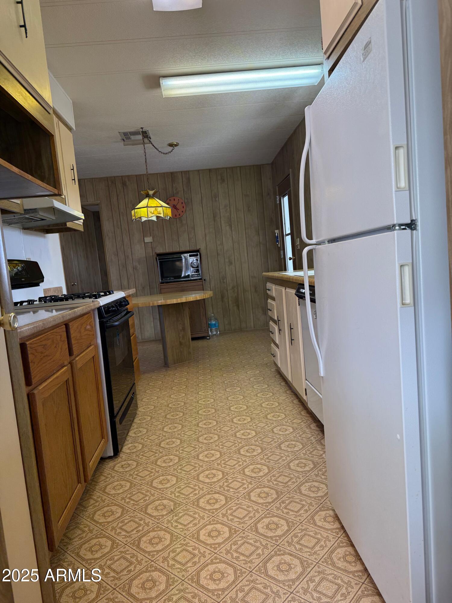 2501 W Wickenburg Way Unit: 154