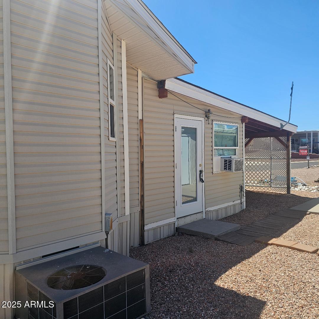 21288 W Granite Ridge Road