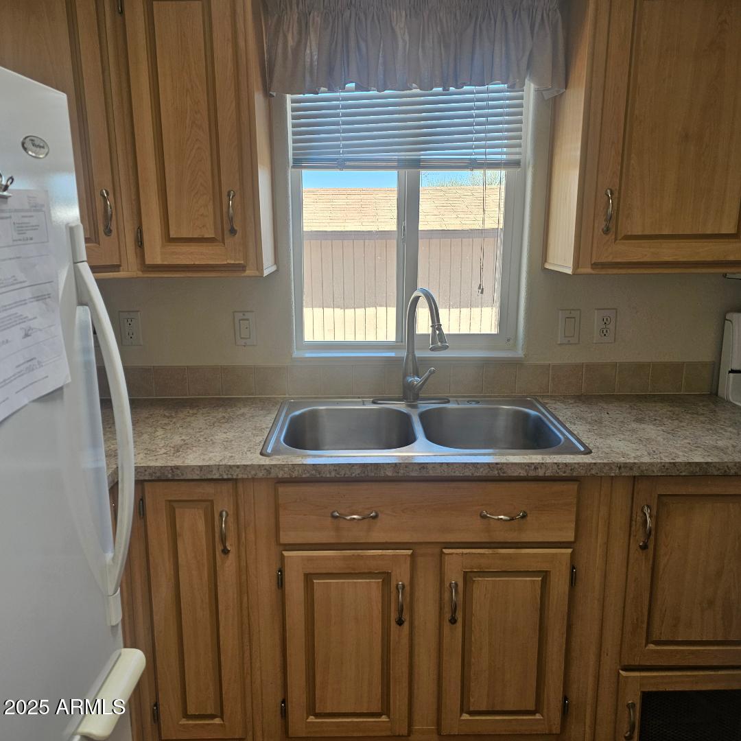 21288 W Granite Ridge Road
