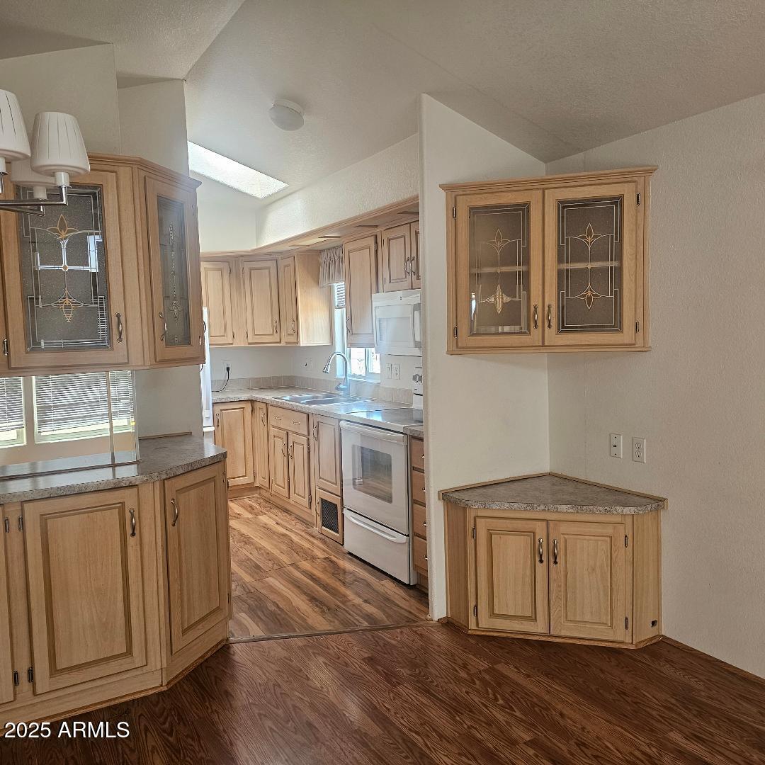 21288 W Granite Ridge Road