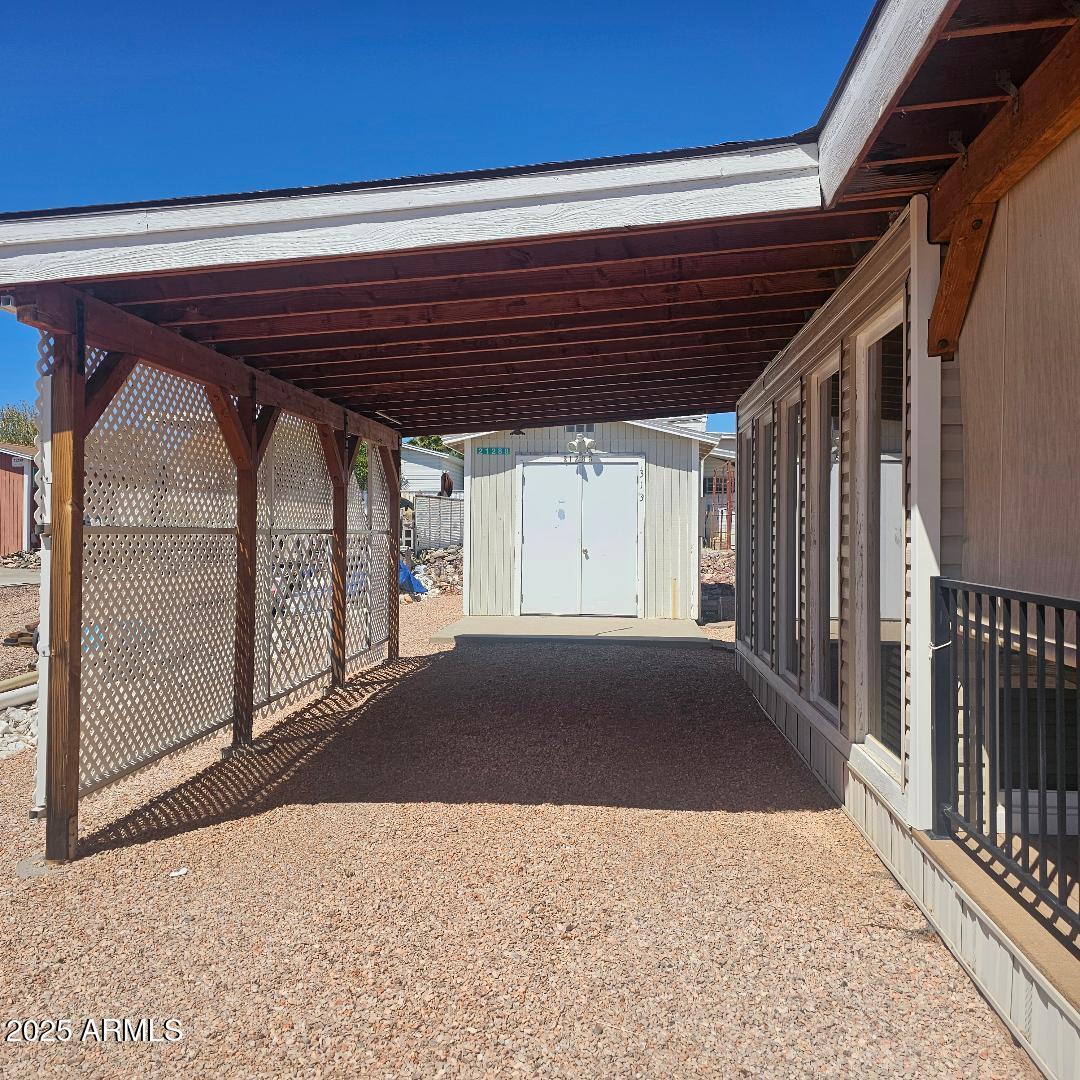 21288 W Granite Ridge Road
