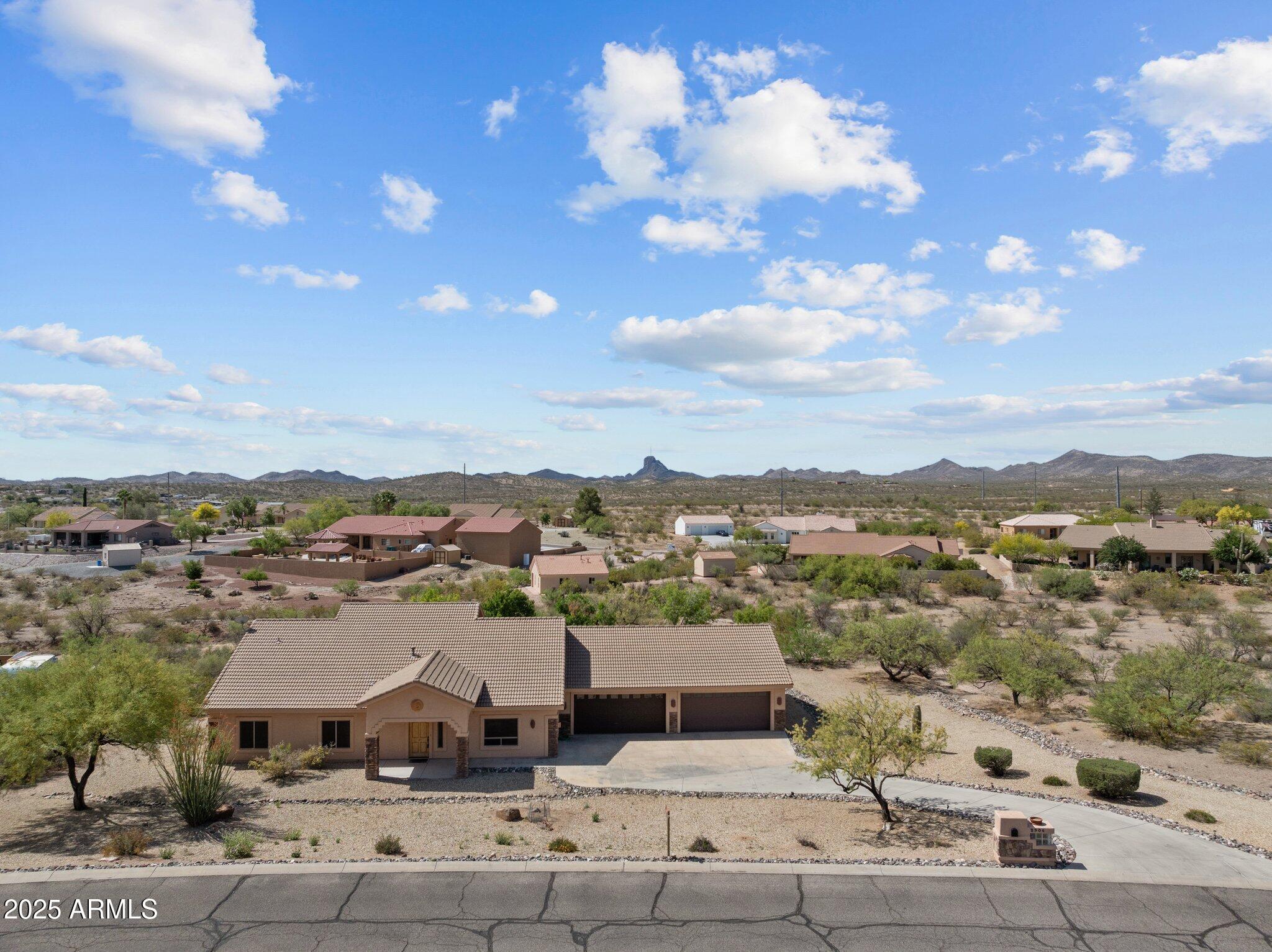 2905 N Silver Spur Drive