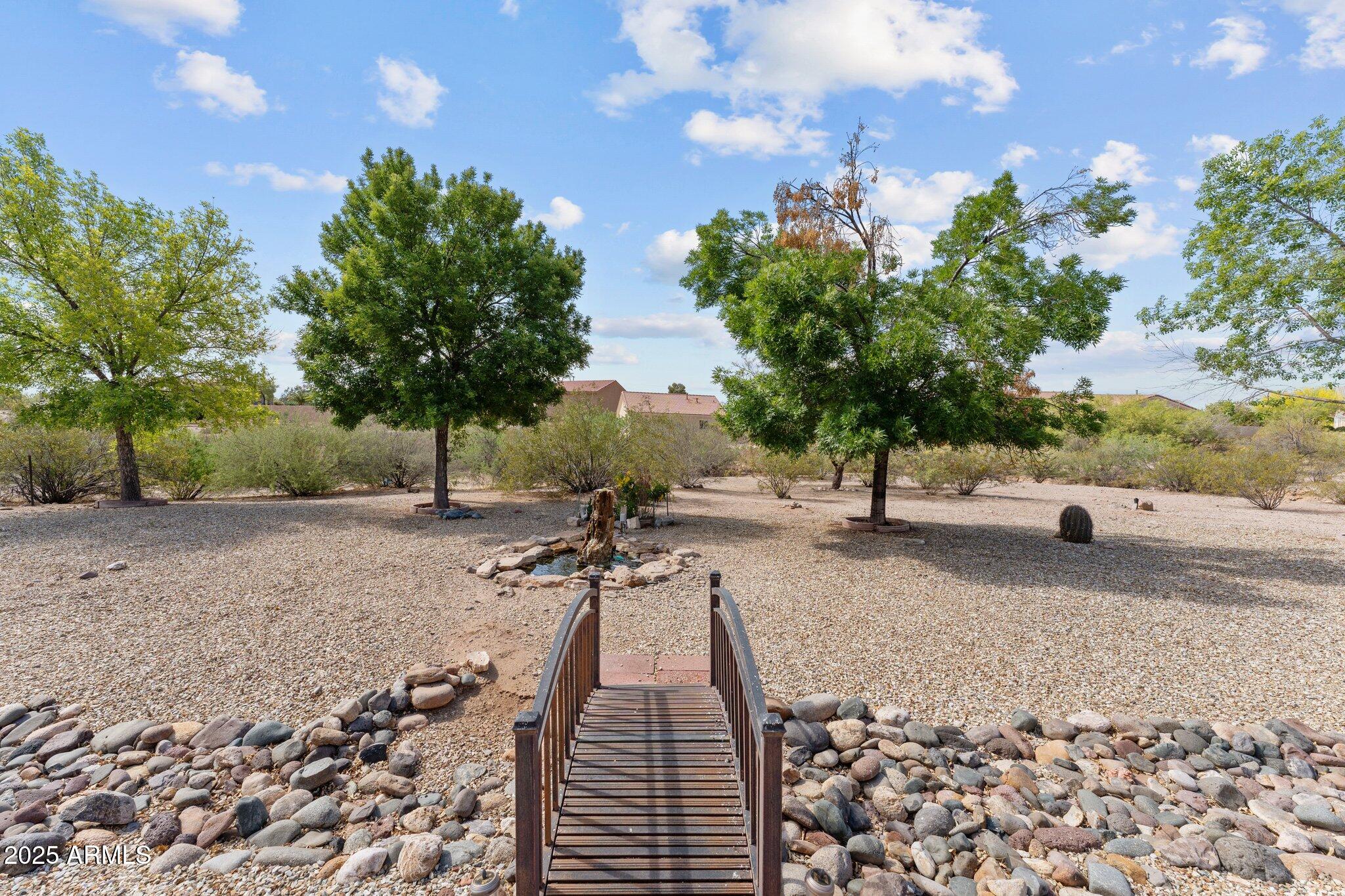 2905 N Silver Spur Drive