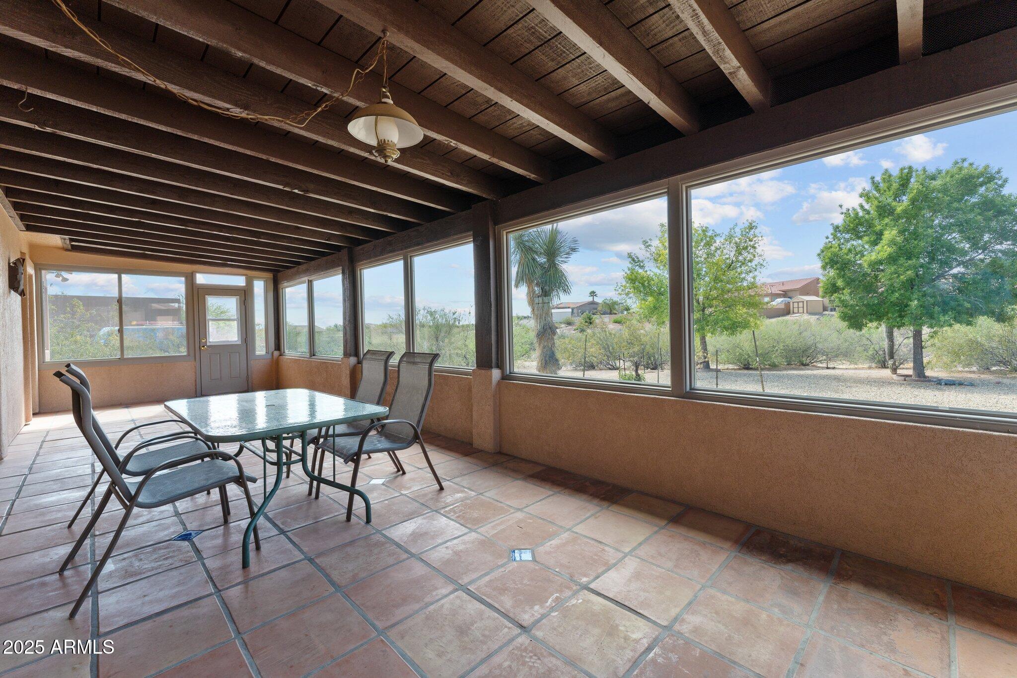 2905 N Silver Spur Drive