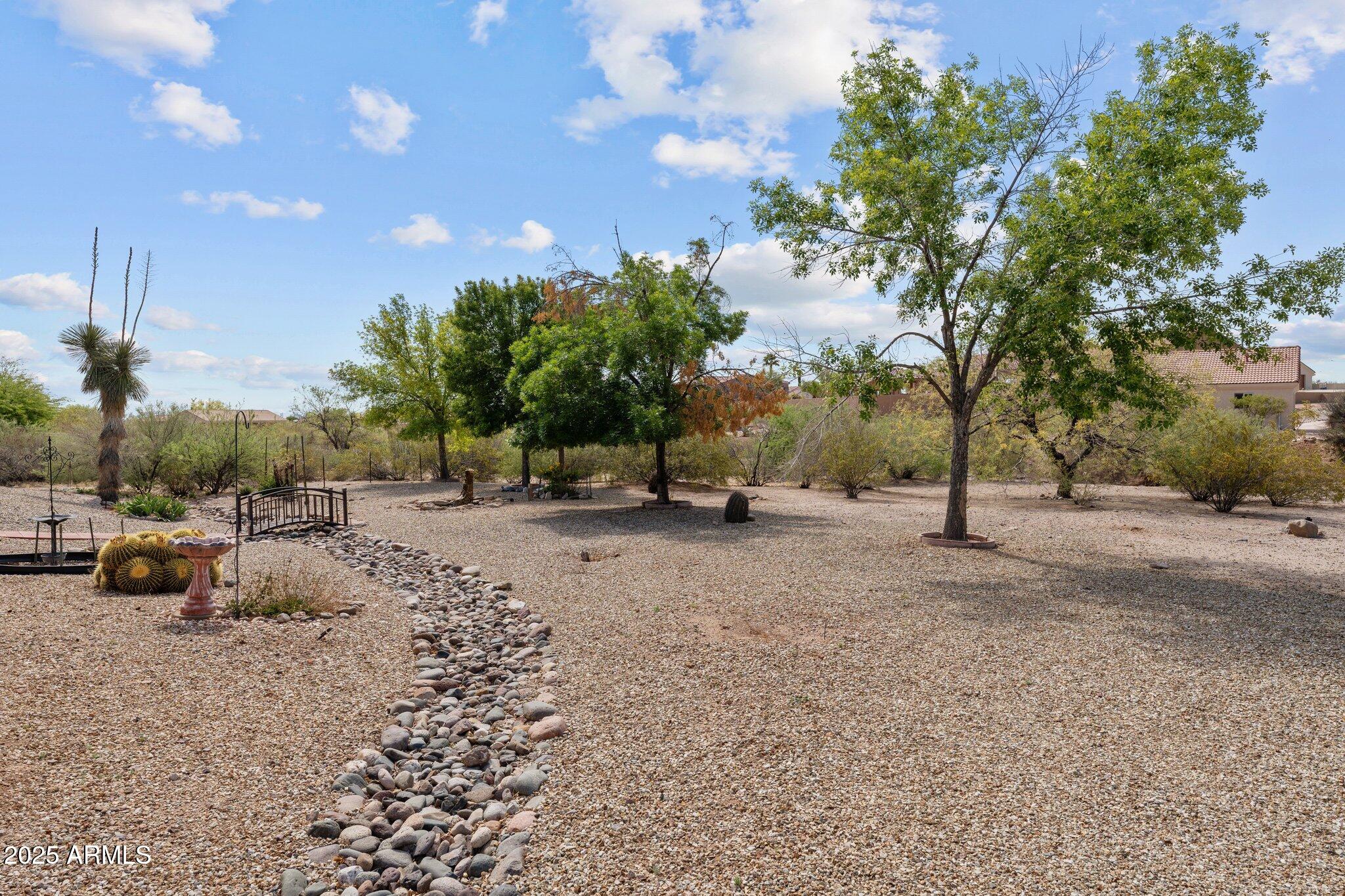 2905 N Silver Spur Drive
