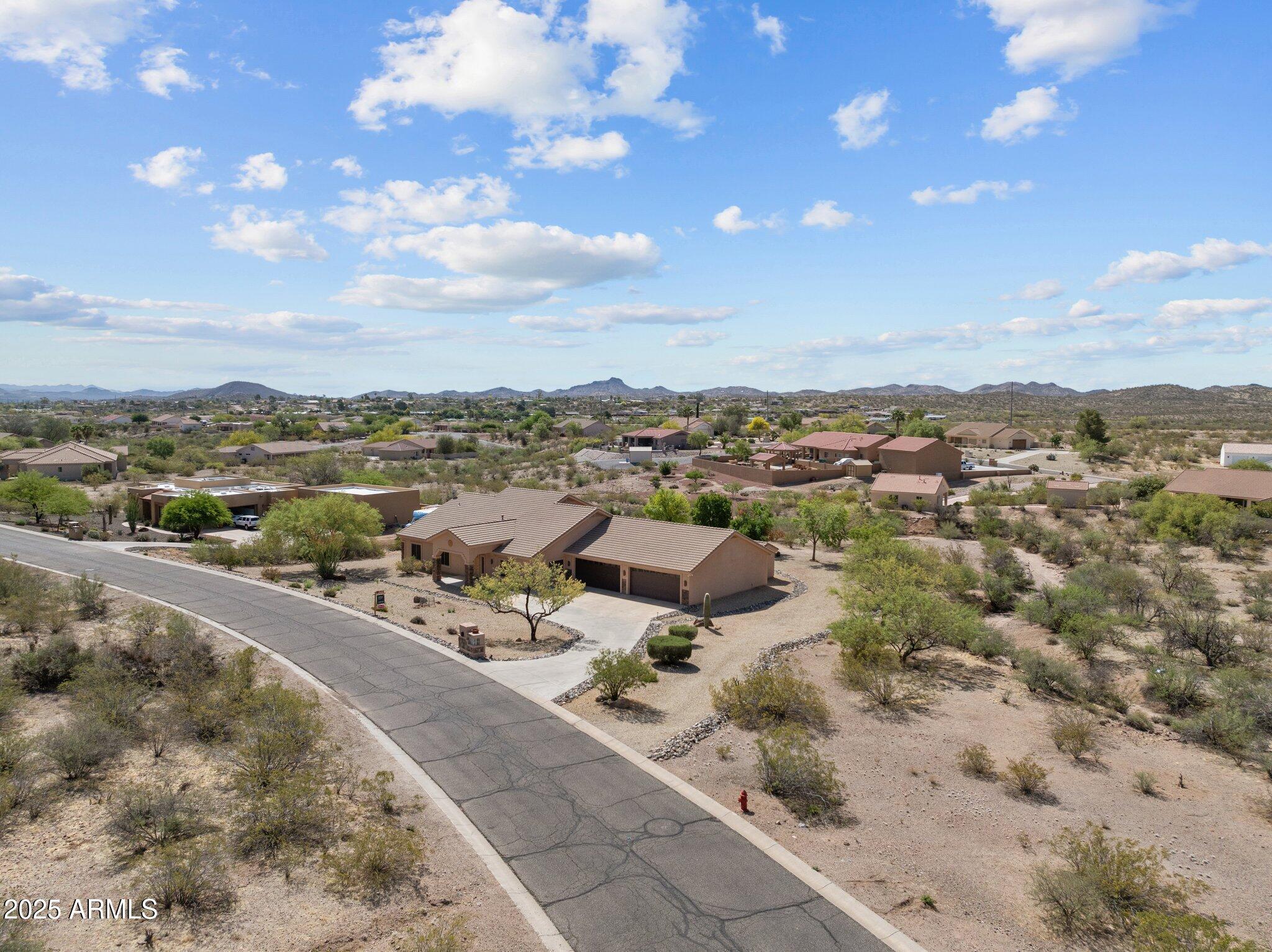 2905 N Silver Spur Drive