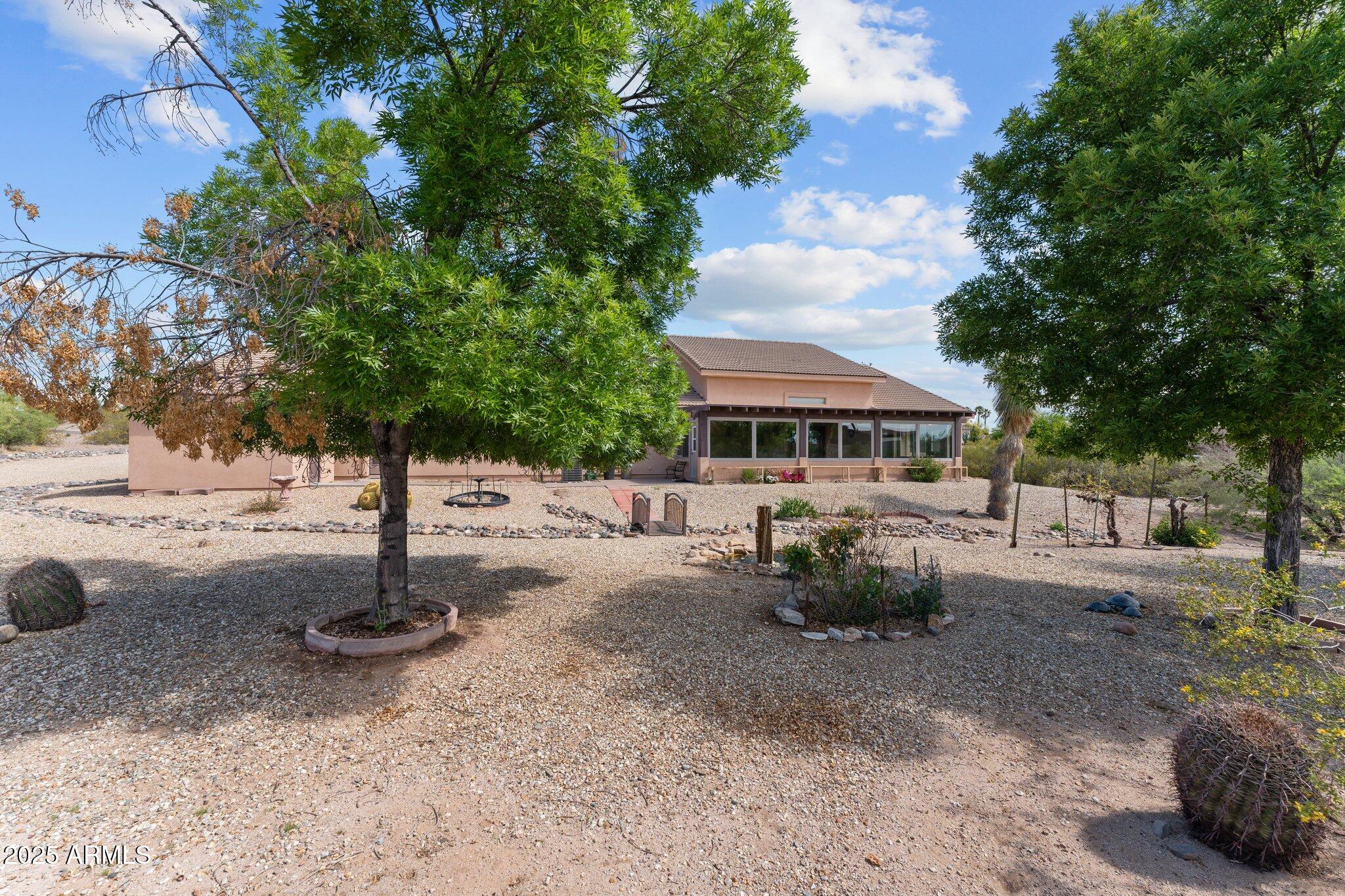 2905 N Silver Spur Drive