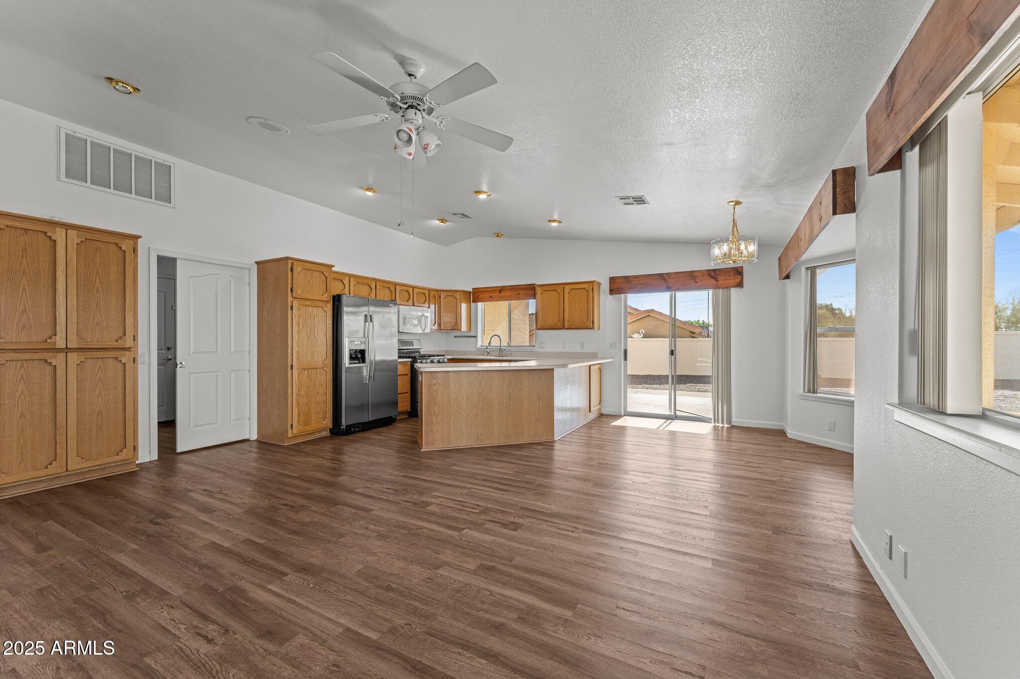 825 N SIERRA VISTA Drive
