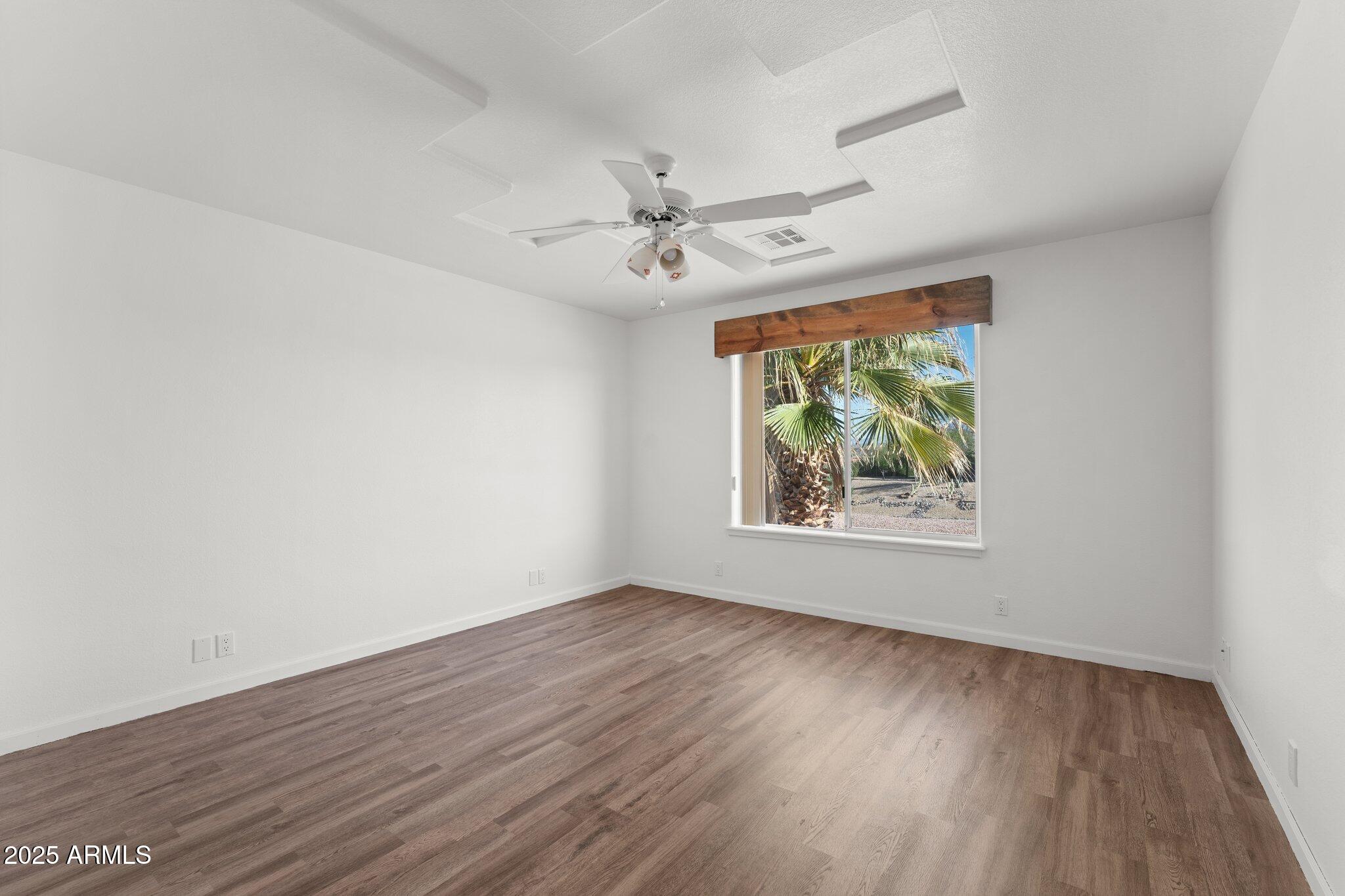 825 N SIERRA VISTA Drive