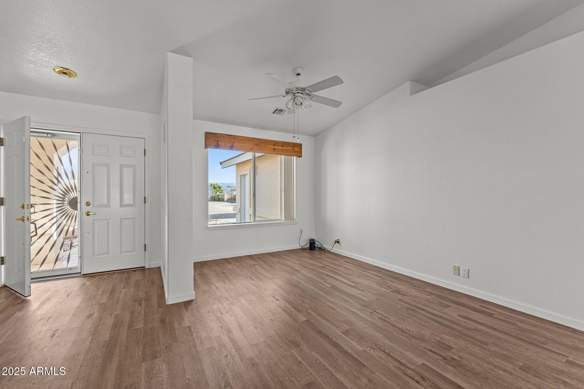 825 N SIERRA VISTA Drive