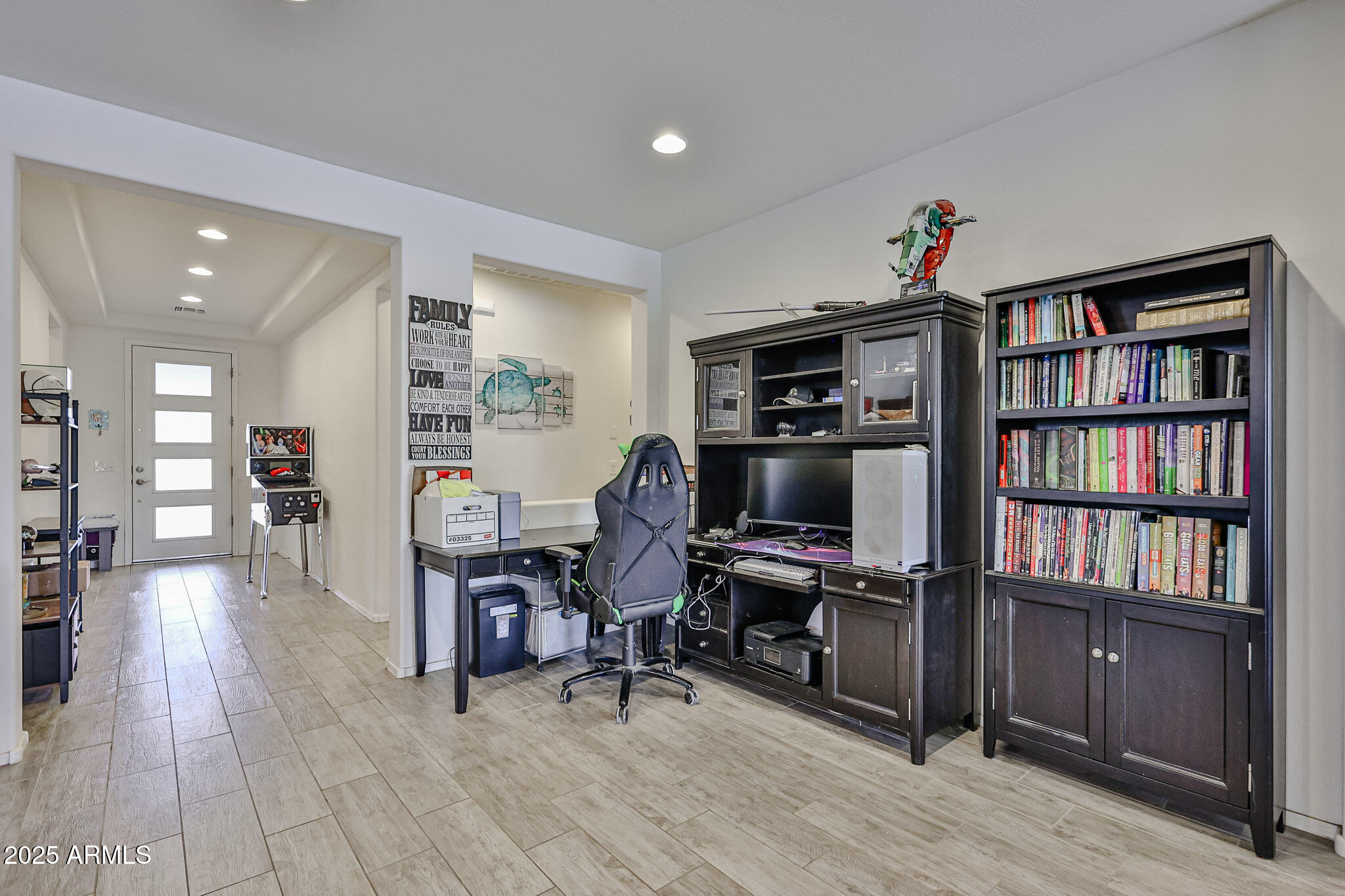 16140 W SIERRA Street